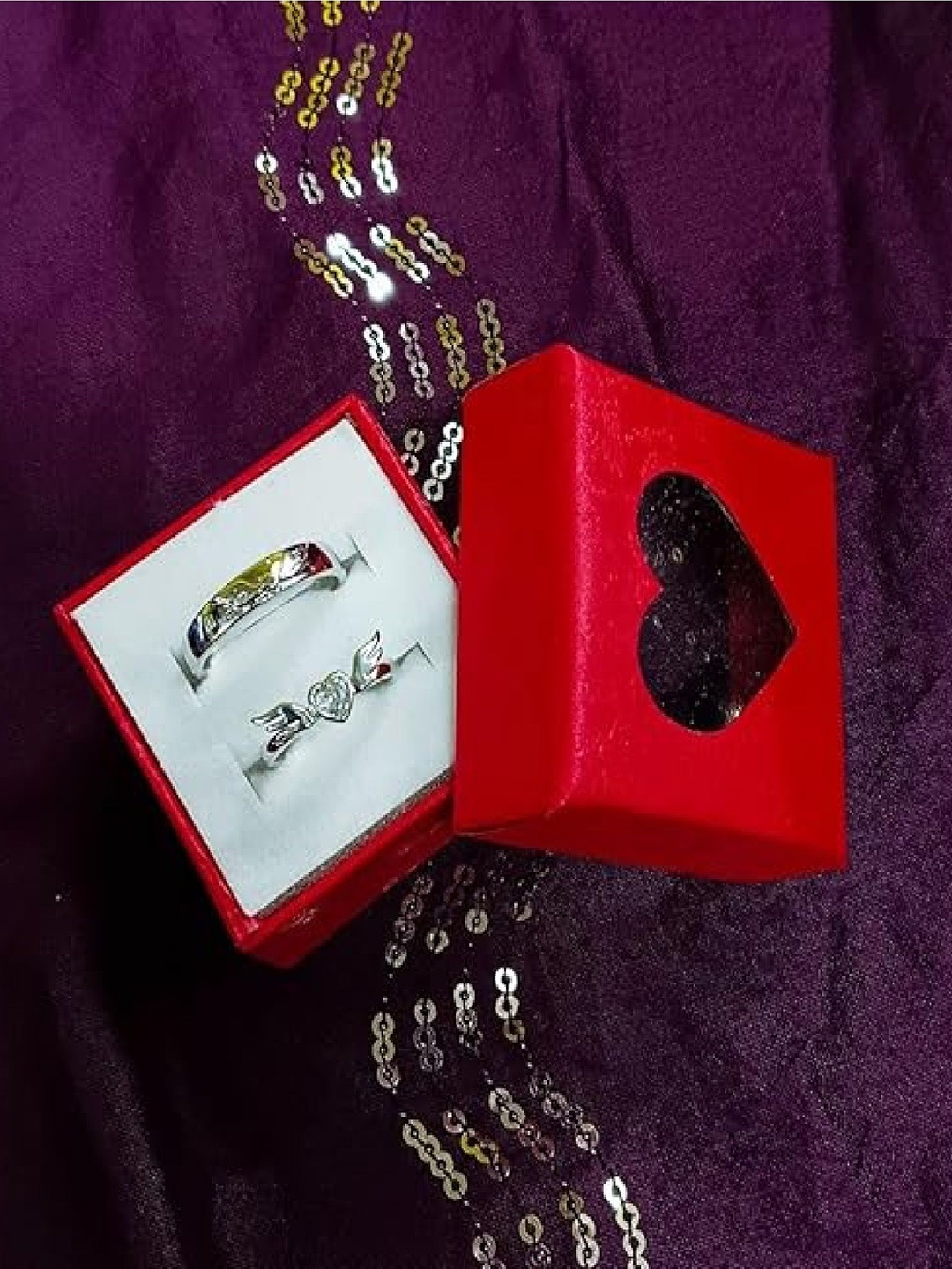 RUHI COLLECTION Unisex Set Of 2 Silver-Plated Stainless Steel CZ-Studded 7024 Couple Rings
RUHI COLLECTION Unisex Set Of 2 Silver-Plated Stainless Steel CZ-Studded 7024 Couple Rings