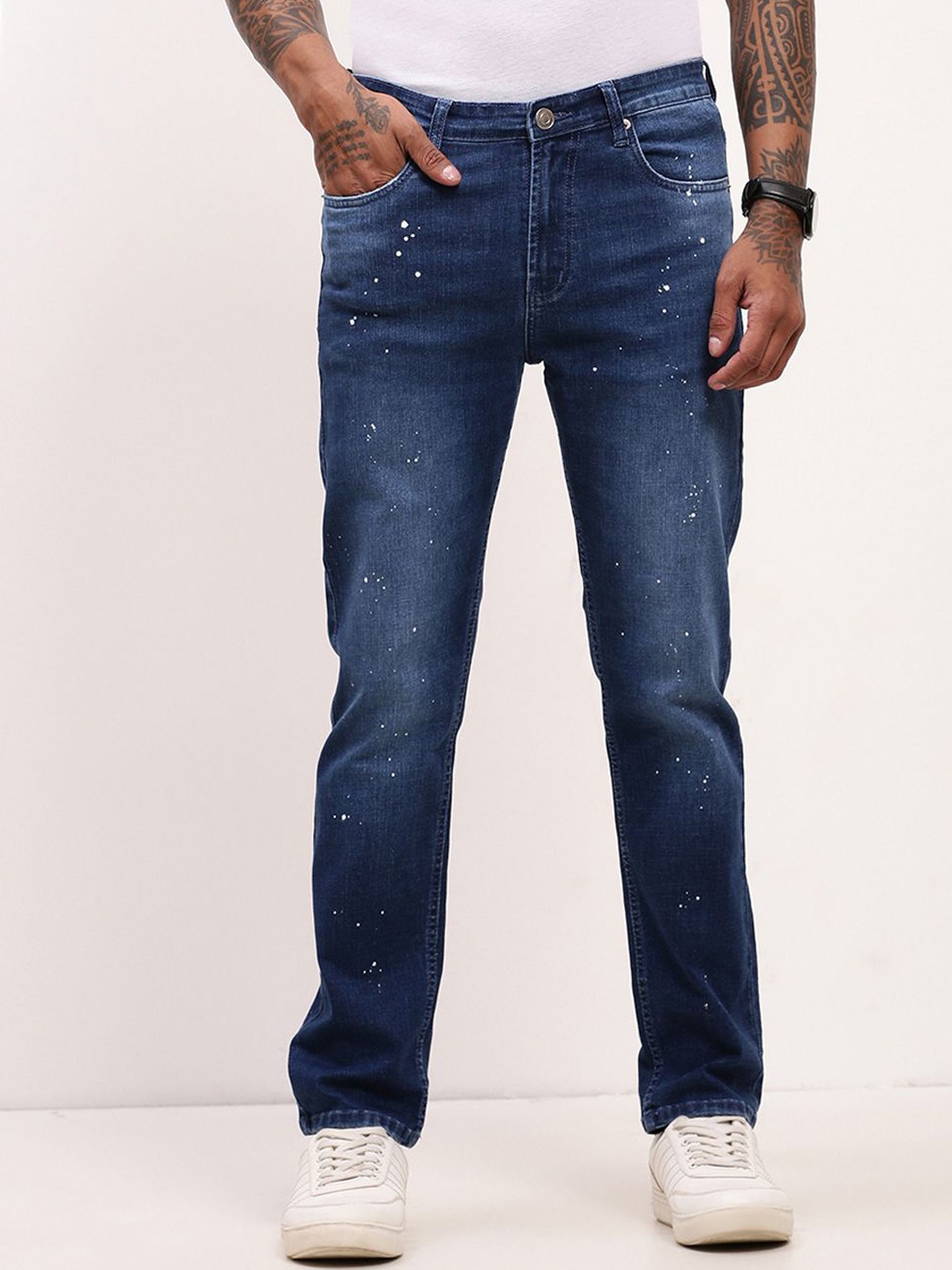 SHOWOFF Men Comfort Straight Fit Low-Rise Light Fade Acid Wash Stretchable Jeans, Blue
SHOWOFF Men Comfort Straight Fit Low-Rise Light Fade Acid Wash Stretchable Jeans, Blue