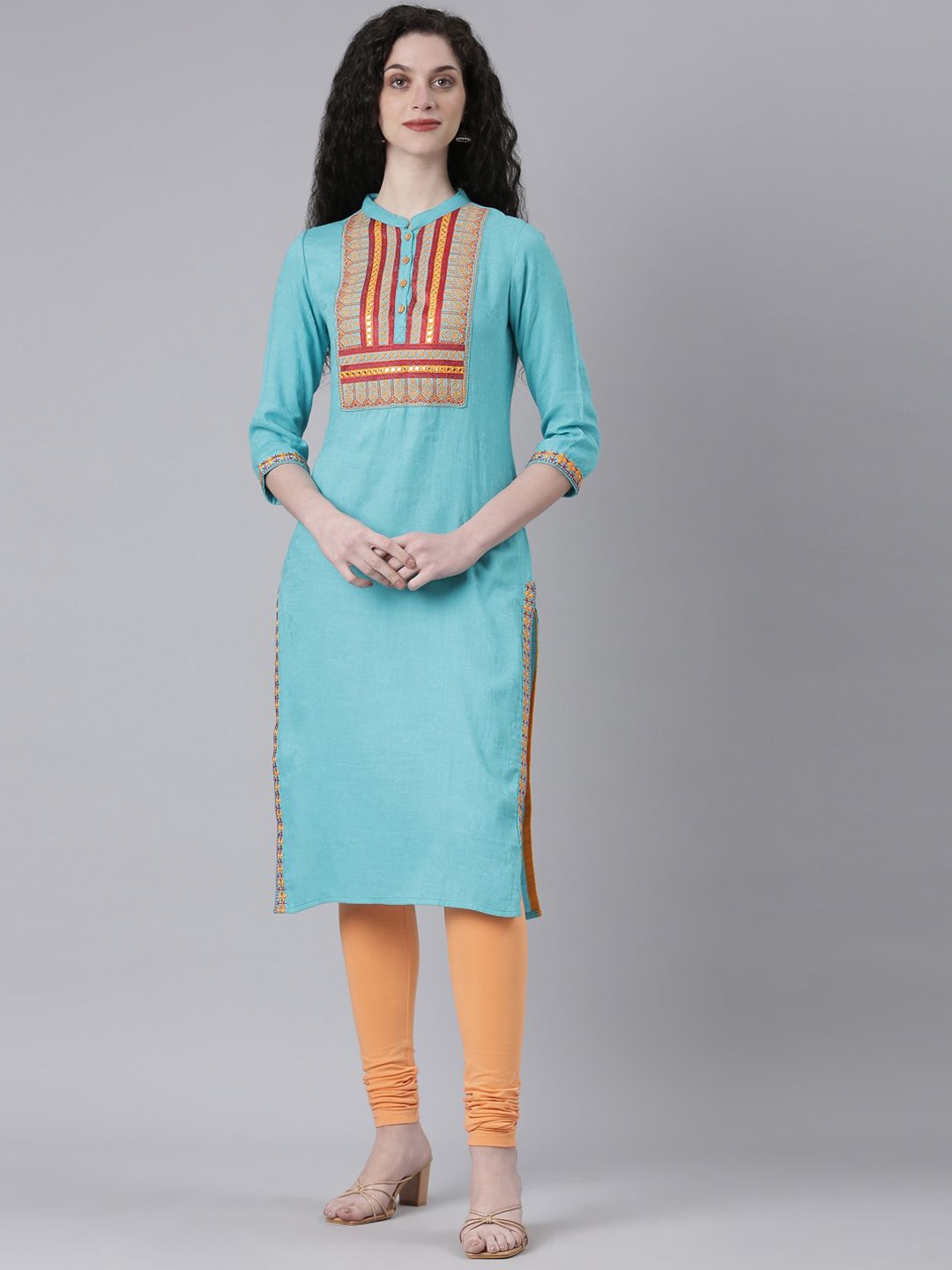Souchii Floral Woven Design Mirror Work Mandarin Collar Jacquard Cotton Straight Kurta, Blue
Souchii Floral Woven Design Mirror Work Mandarin Collar Jacquard Cotton Straight Kurta, Blue