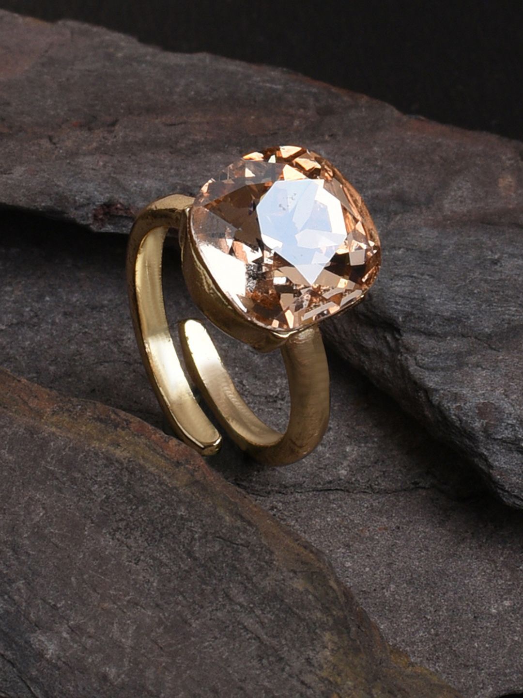 XPNSV Gold-Plated Cushion-cut Crystal Stone Studded Anti-Tarnish Adjustable Finger Ring
XPNSV Gold-Plated Cushion-cut Crystal Stone Studded Anti-Tarnish Adjustable Finger Ring