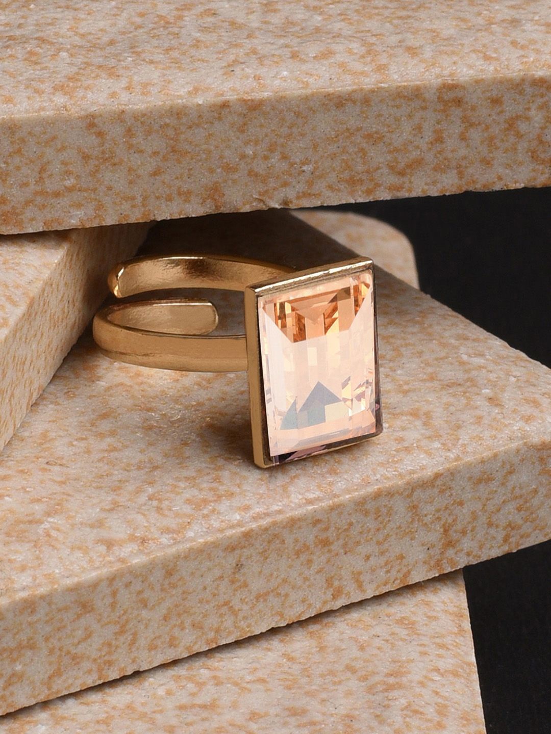 XPNSV Gold-Plated Emerald-Cut Crystals Stone-Studded Anti-Tarnish Adjustable Finger Ring
XPNSV Gold-Plated Emerald-Cut Crystals Stone-Studded Anti-Tarnish Adjustable Finger Ring