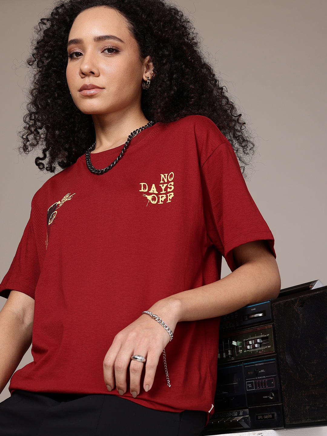 The Roadster Lifestyle Co. Printed Drop-Shoulder Sleeves Oversized Pure Cotton T-shirt, Maroon
The Roadster Lifestyle Co. Printed Drop-Shoulder Sleeves Oversized Pure Cotton T-shirt, Maroon