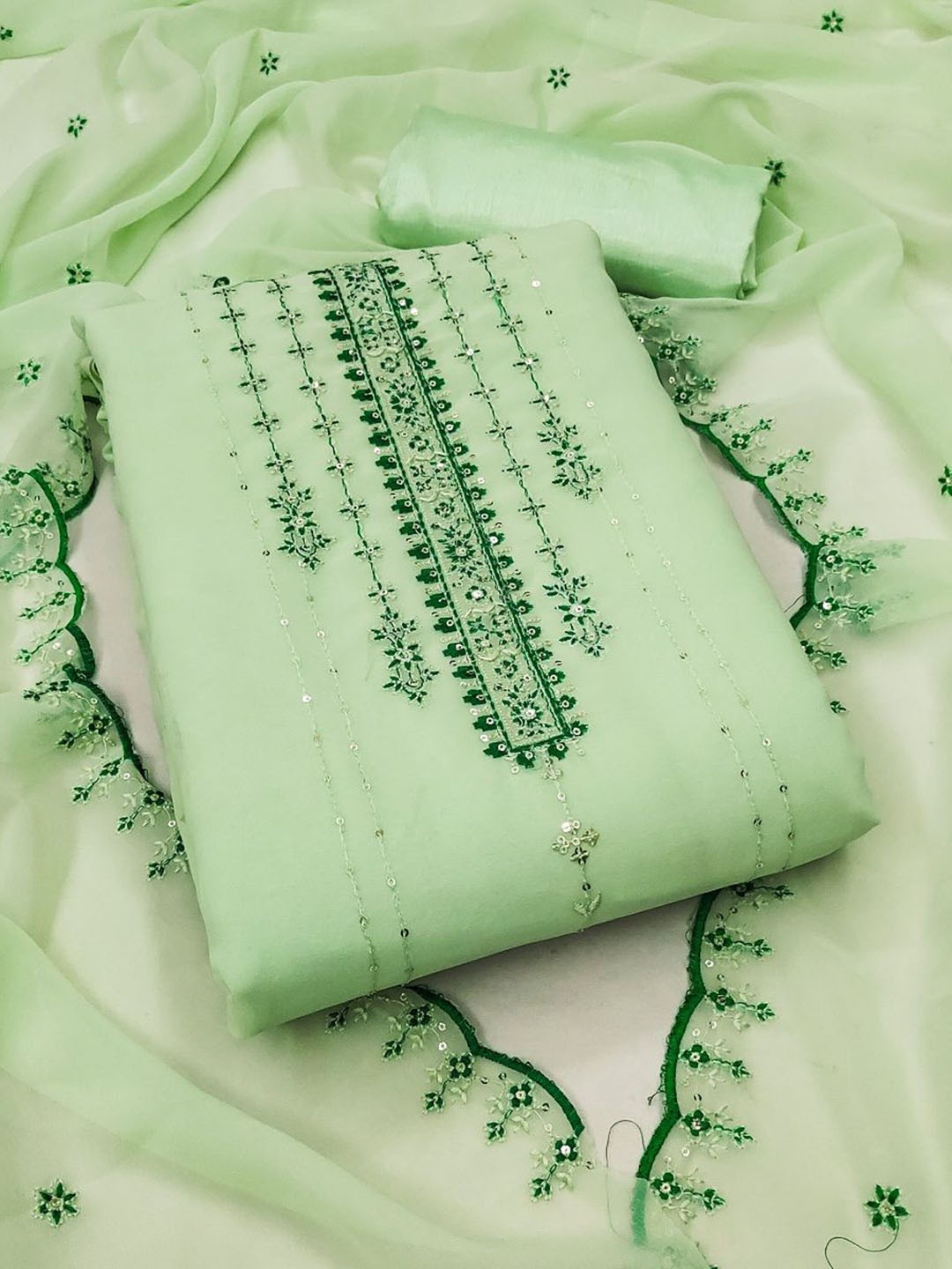 A TO Z CART Floral Embroidered Silk Georgette Sequinned Unstitched Dress Material, Lime green
A TO Z CART Floral Embroidered Silk Georgette Sequinned Unstitched Dress Material, Lime green