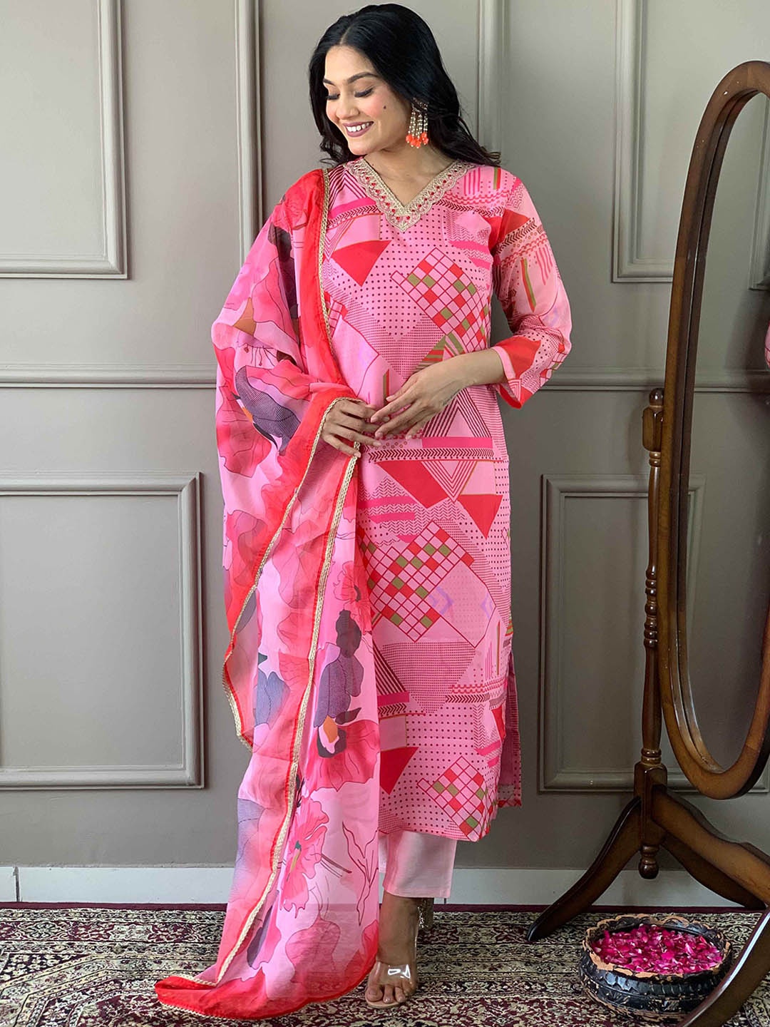 Krimmple Geometric Printed V-Neck Chanderi Silk Straight Kurta With Trousers And Dupatta, Pink
Krimmple Geometric Printed V-Neck Chanderi Silk Straight Kurta With Trousers And Dupatta, Pink
