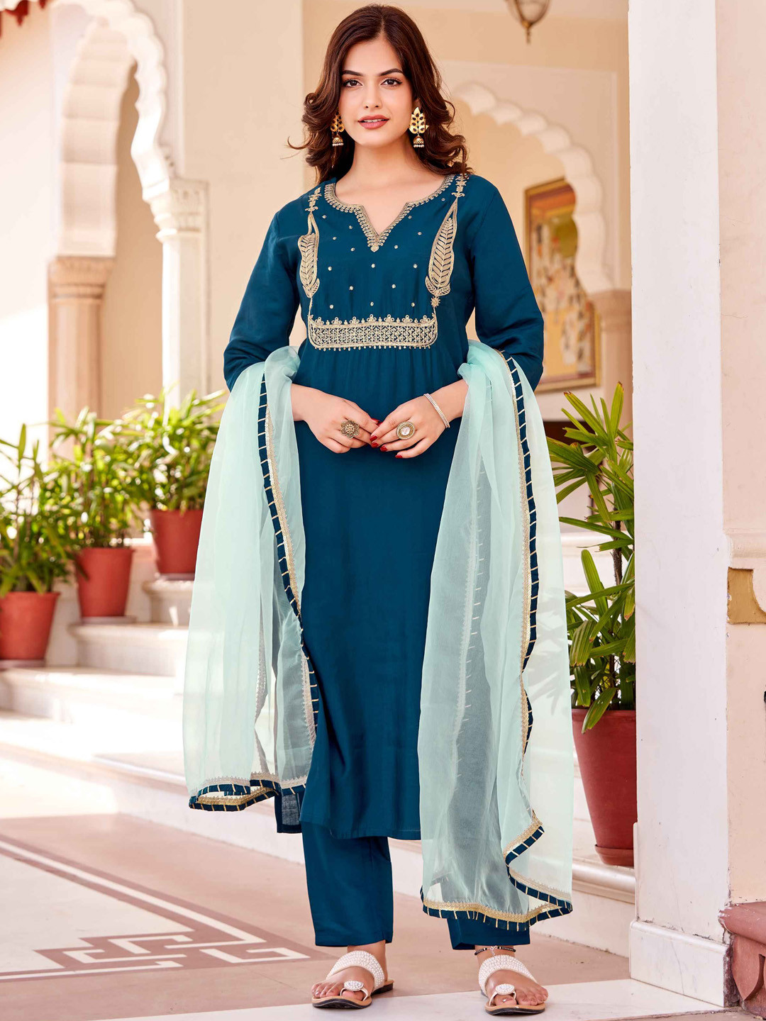Krimmple Floral Embroidered Notch-Neck Straight Pure Silk Kurta With Trousers And Dupatta, Blue
Krimmple Floral Embroidered Notch-Neck Straight Pure Silk Kurta With Trousers And Dupatta, Blue