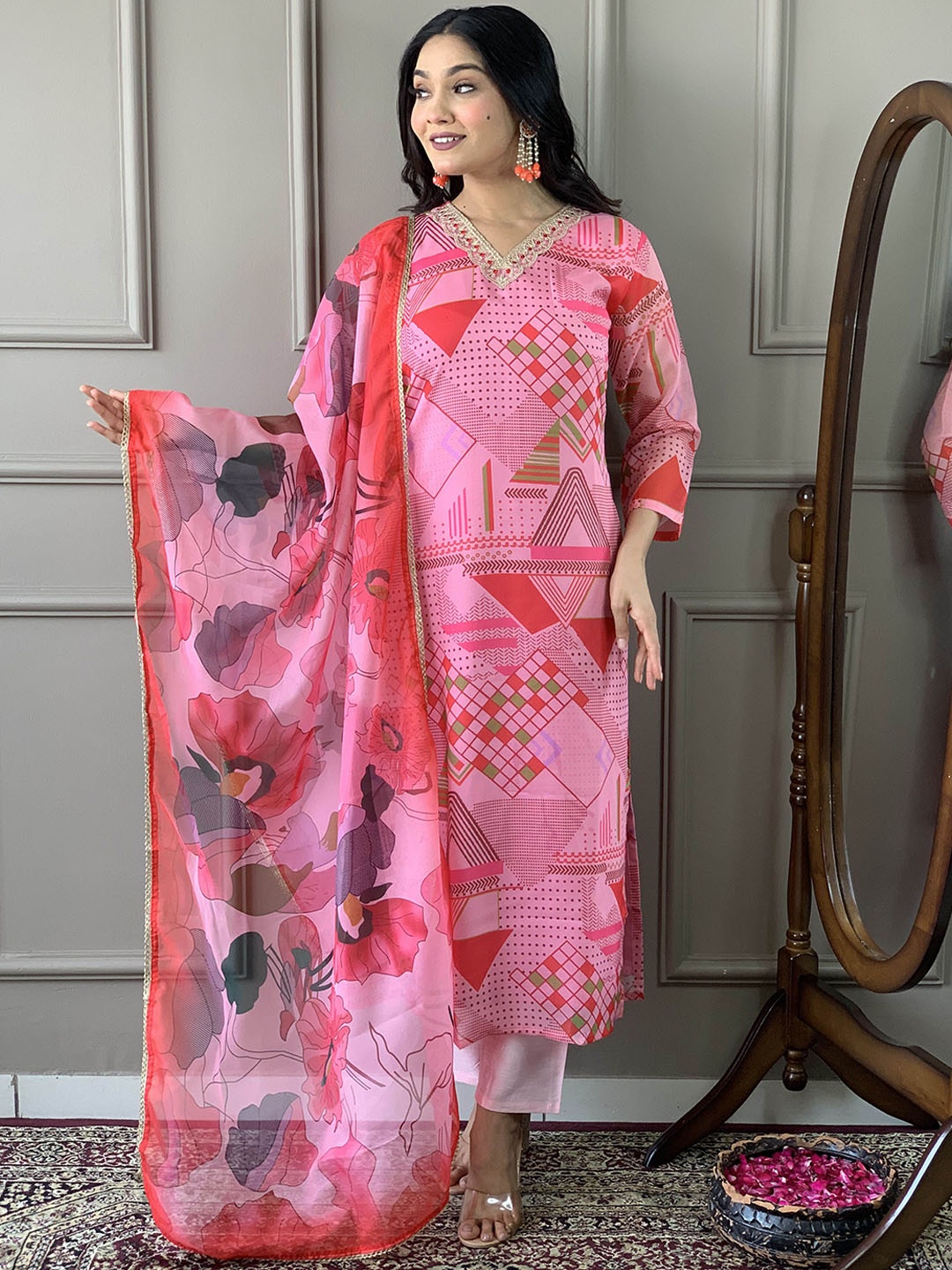 Siya Fashion Geometric Printed V-Neck Straight Kurta With Trousers And Dupatta, Pink
Siya Fashion Geometric Printed V-Neck Straight Kurta With Trousers And Dupatta, Pink