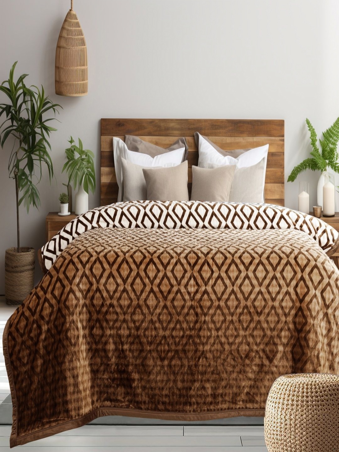 GAPU & BALY Brown Love Triangle Printed Microfiber Mild Winter 300 GSM Double Bed Blanket
GAPU & BALY Brown Love Triangle Printed Microfiber Mild Winter 300 GSM Double Bed Blanket