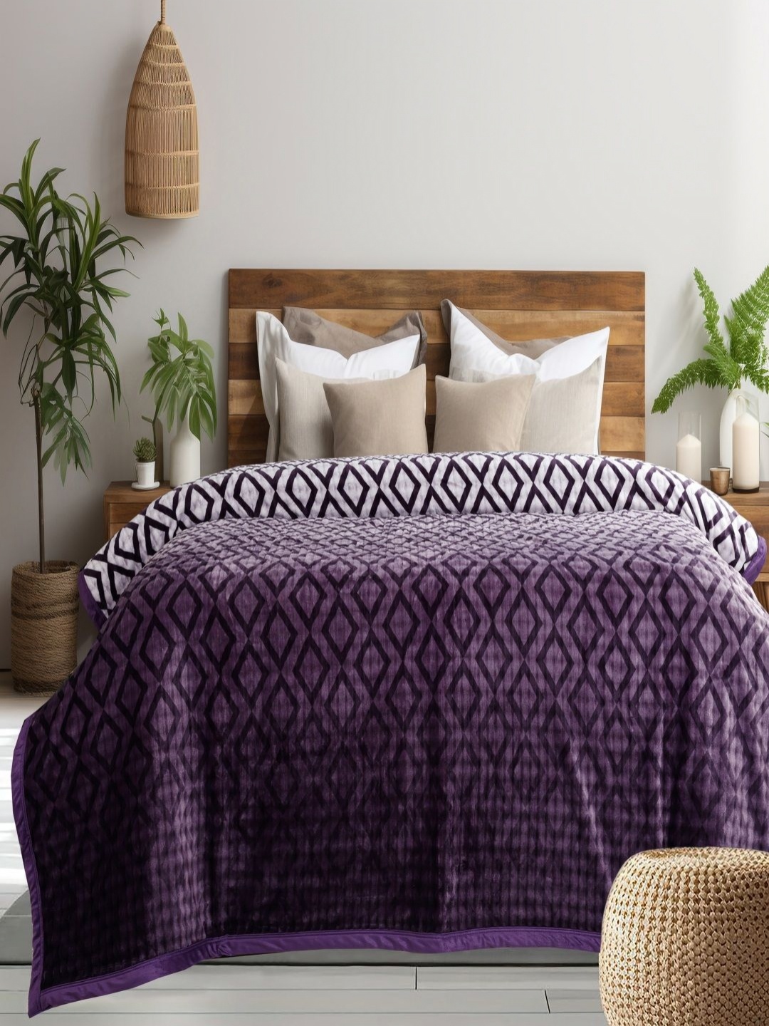 GAPU & BALY Violet Love Triangle Printed Microfiber Mild Winter 300 GSM Double Bed Blanket
GAPU & BALY Violet Love Triangle Printed Microfiber Mild Winter 300 GSM Double Bed Blanket