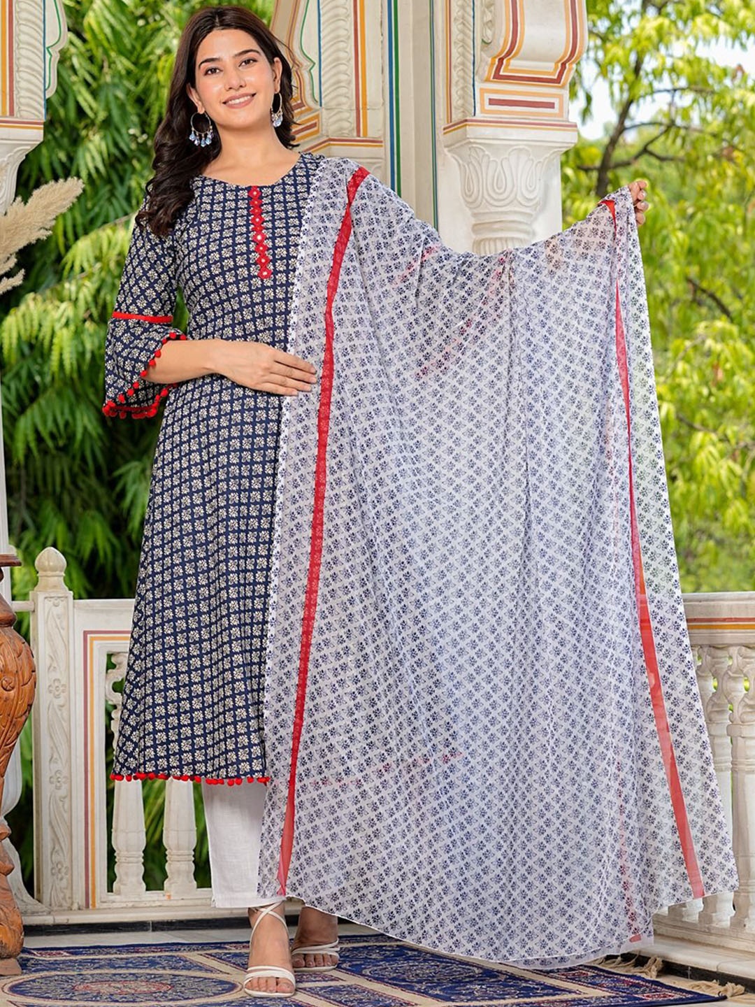 YASH GALLERY Ethnic Motifs Printed Round Neck Bell Sleeves A-line Kurta With Dupatta, Navy blue
YASH GALLERY Ethnic Motifs Printed Round Neck Bell Sleeves A-line Kurta With Dupatta, Navy blue