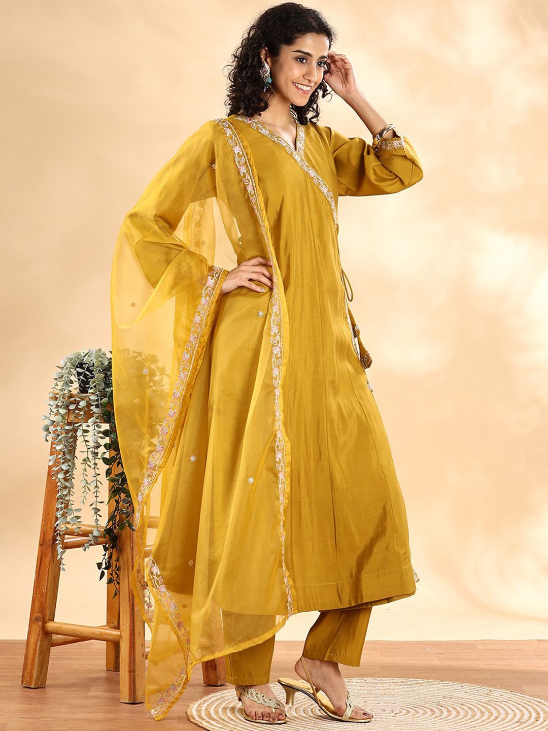 Yufta Floral Embroidered Silk Blend V-Neck Angrakha A-Line Kurta With Trousers And Dupatta, Mustard
Yufta Floral Embroidered Silk Blend V-Neck Angrakha A-Line Kurta With Trousers And Dupatta, Mustard