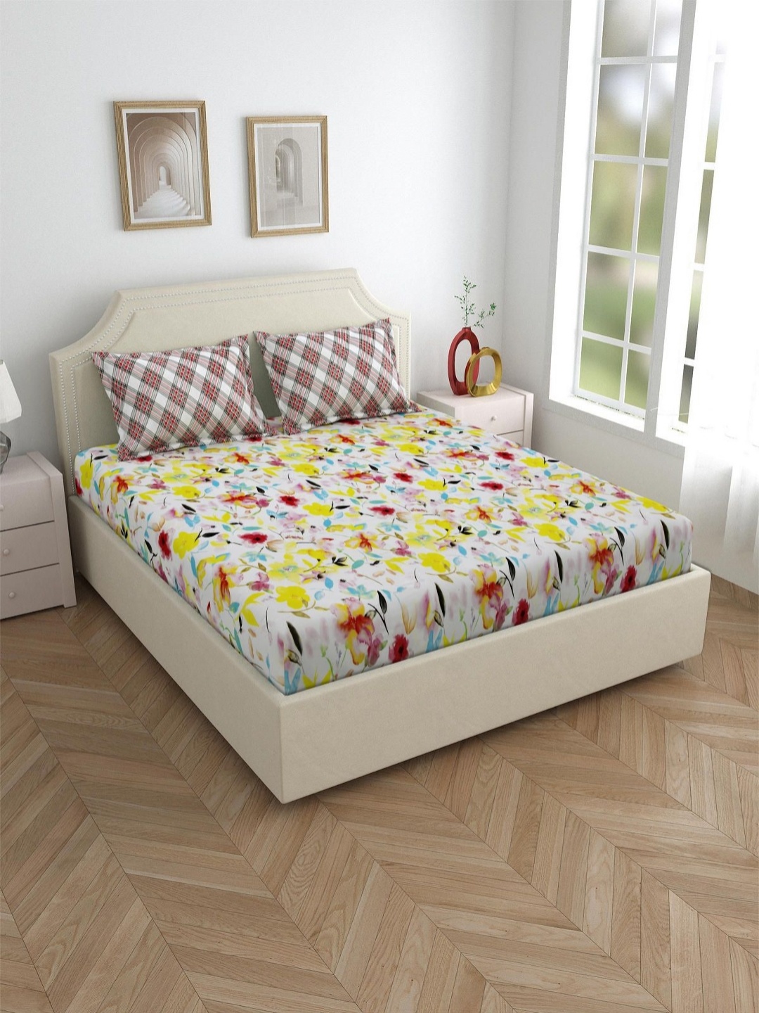 Aura Bliss White & Yellow Printed Pure Cotton 180 TC King Bedsheet Set 2.74 m x 2.74 m
Aura Bliss White & Yellow Printed Pure Cotton 180 TC King Bedsheet Set 2.74 m x 2.74 m