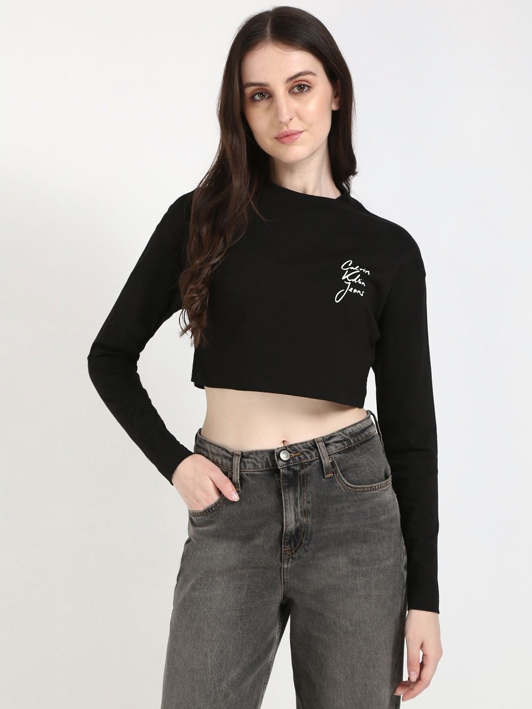 Calvin Klein Jeans Women Typography Printed Round Neck Cotton Relaxed Fit T-shirt, Black
Calvin Klein Jeans Women Typography Printed Round Neck Cotton Relaxed Fit T-shirt, Black