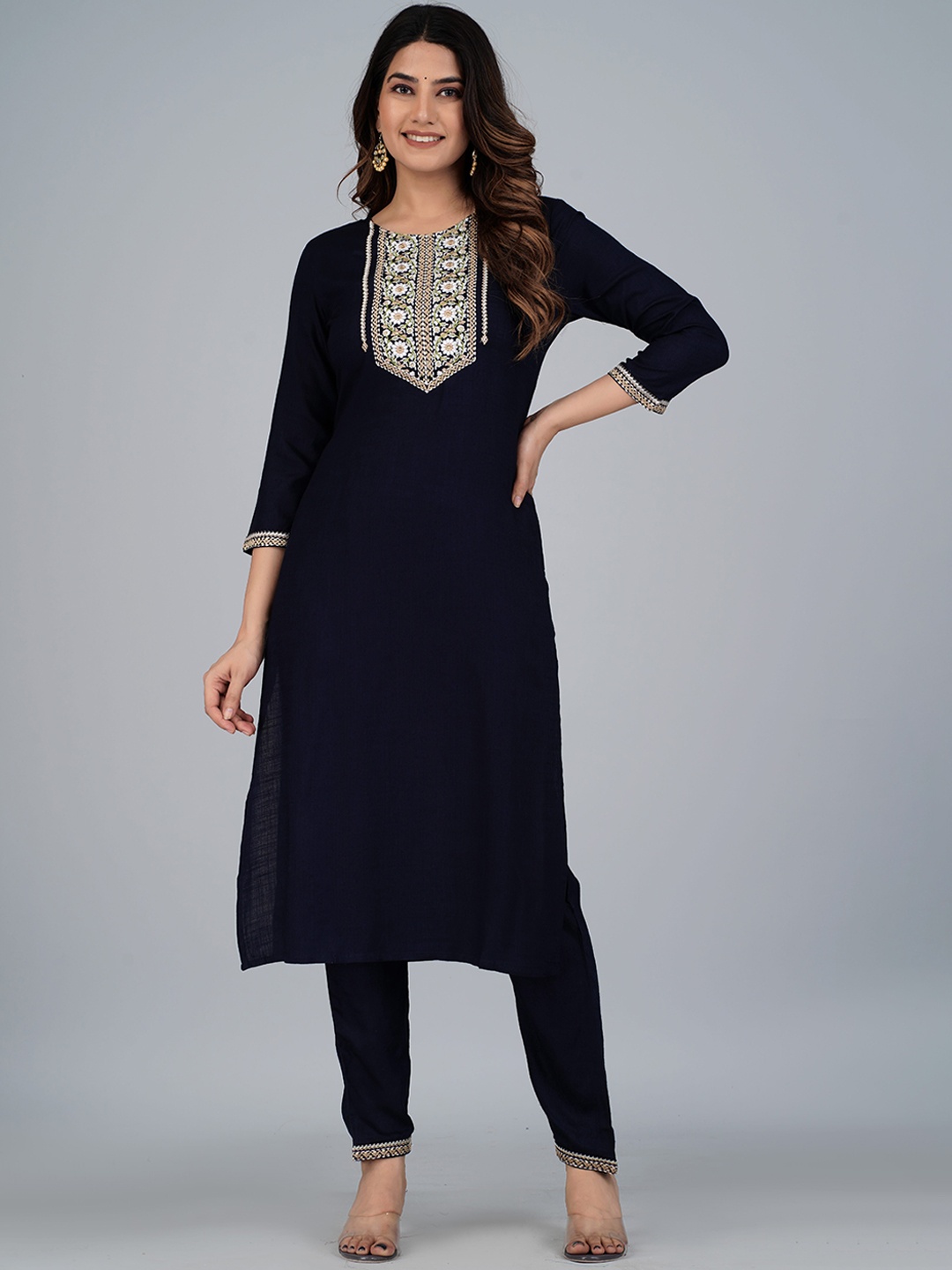 Mishree Collection Floral Embroidered Round Neck Straight Kurta With Trousers, Navy blue
Mishree Collection Floral Embroidered Round Neck Straight Kurta With Trousers, Navy blue