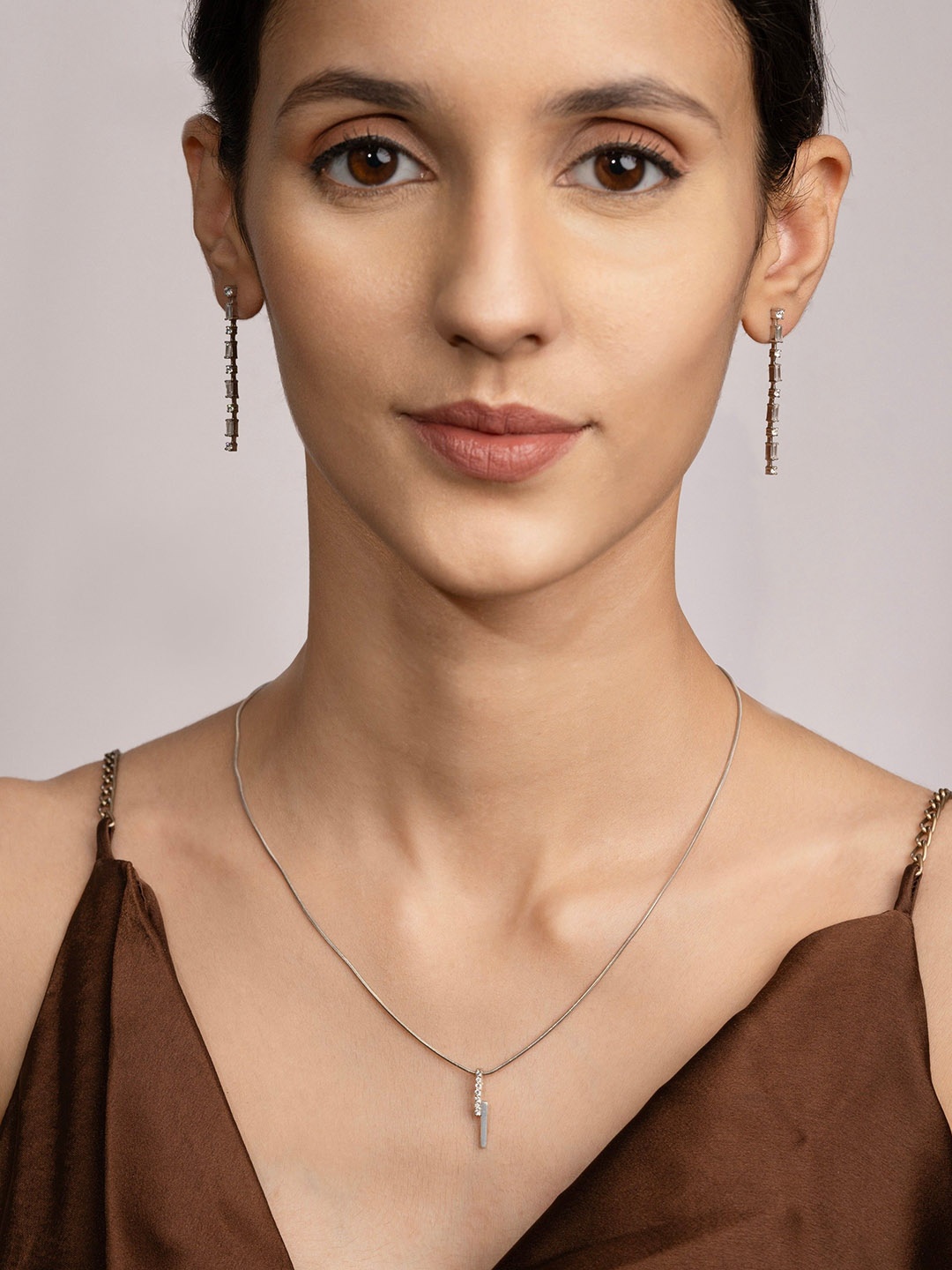 Ruhaani Sterling Silver Rhodium-Plated CZ Stone-Studded Sleek Essentials Jewellery Set
Ruhaani Sterling Silver Rhodium-Plated CZ Stone-Studded Sleek Essentials Jewellery Set