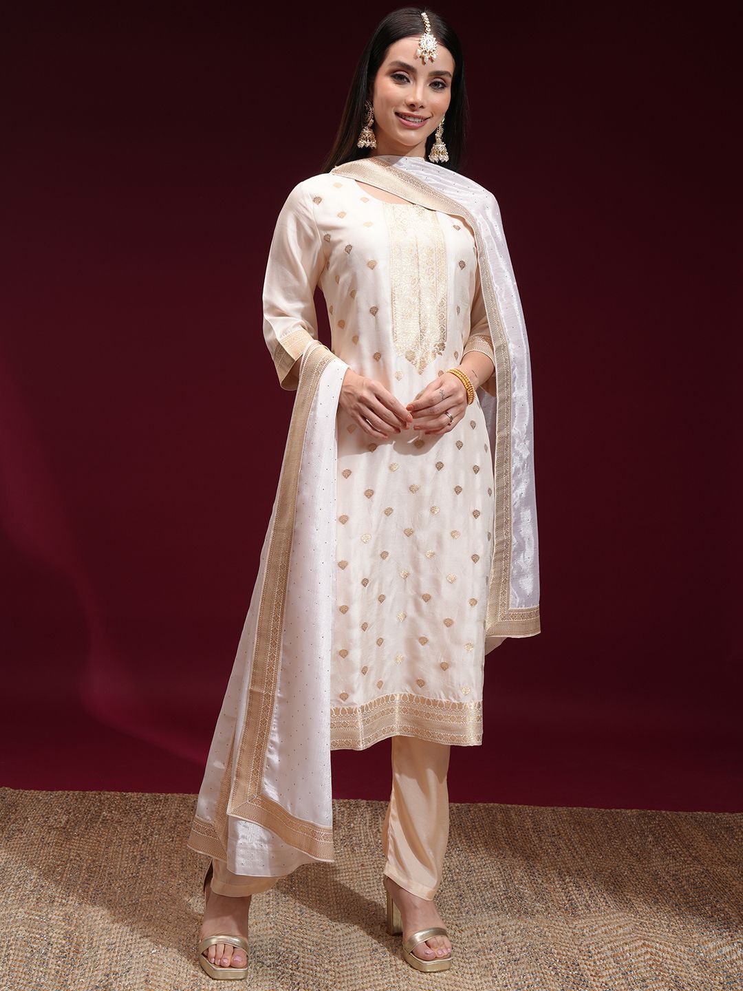 Vishudh Women Ethnic Motifs Woven Design Zari Regular Kurta with Trousers & Dupatta, Off white
Vishudh Women Ethnic Motifs Woven Design Zari Regular Kurta with Trousers & Dupatta, Off white