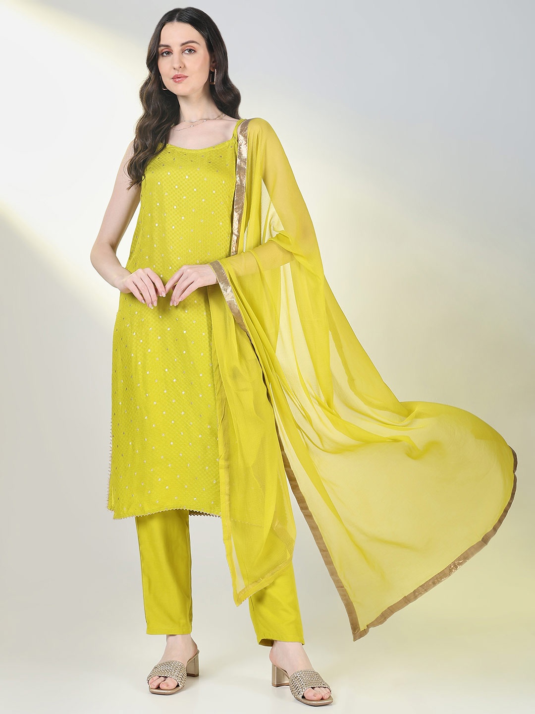 SHOWOFF Floral Woven Design Mirror Work Straight Kurta With Trousers & Dupatta, Green
SHOWOFF Floral Woven Design Mirror Work Straight Kurta With Trousers & Dupatta, Green