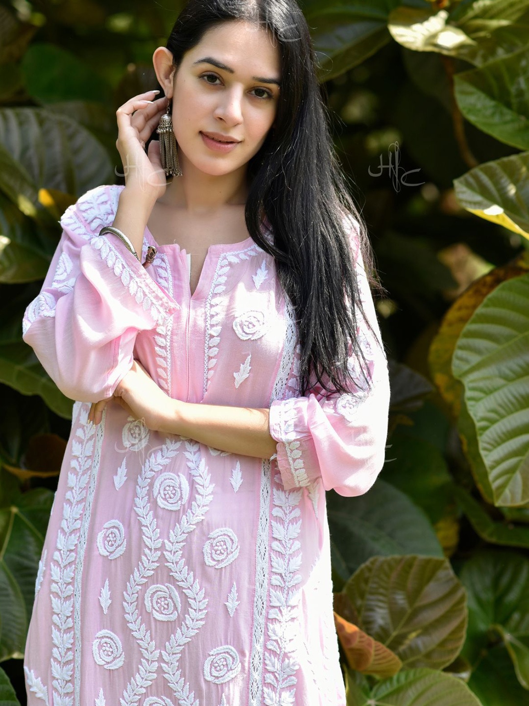House of Chikankari Ethnic Motifs Embroidered Notch Neck Chikankari Straight Kurta, Pink
House of Chikankari Ethnic Motifs Embroidered Notch Neck Chikankari Straight Kurta, Pink
