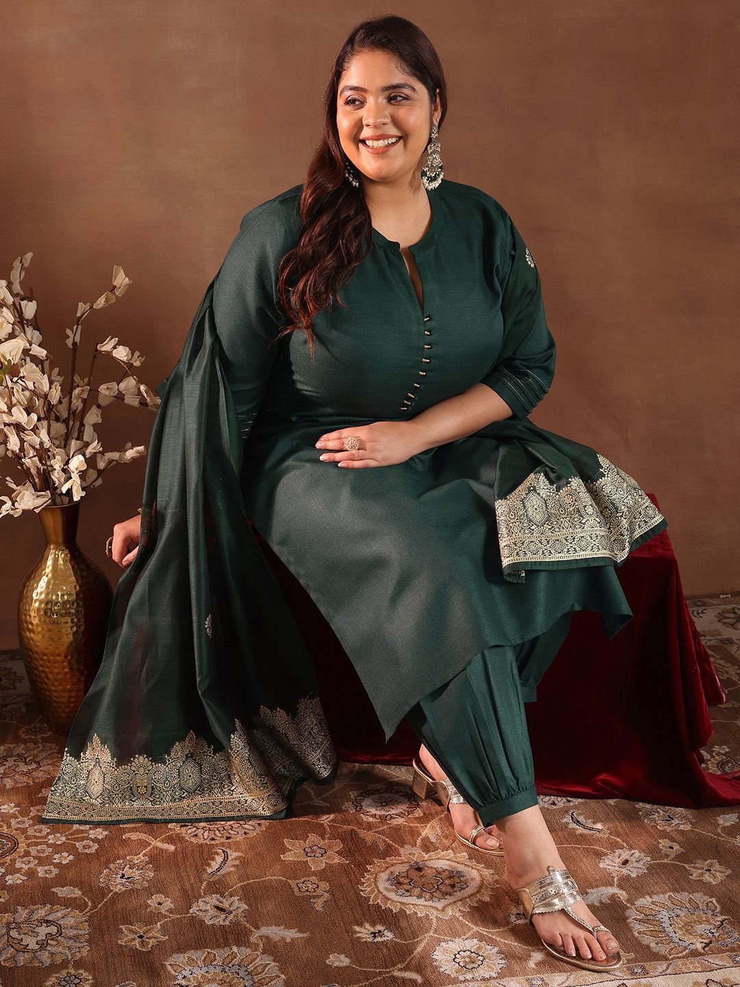 EXTRA LOVE BY LIBAS Plus Size Mandarin Collar Straight Kurta With Salwar And Dupatta, Green
EXTRA LOVE BY LIBAS Plus Size Mandarin Collar Straight Kurta With Salwar And Dupatta, Green
