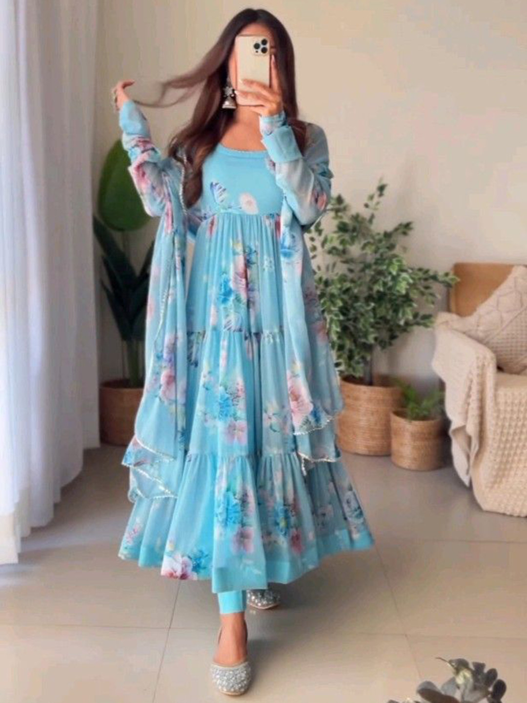 GRISHU COLLECTION Floral Printed Layered Round Neck Anarkali Kurta With Trousers & Dupatta, Turquoise blue
GRISHU COLLECTION Floral Printed Layered Round Neck Anarkali Kurta With Trousers & Dupatta, Turquoise blue