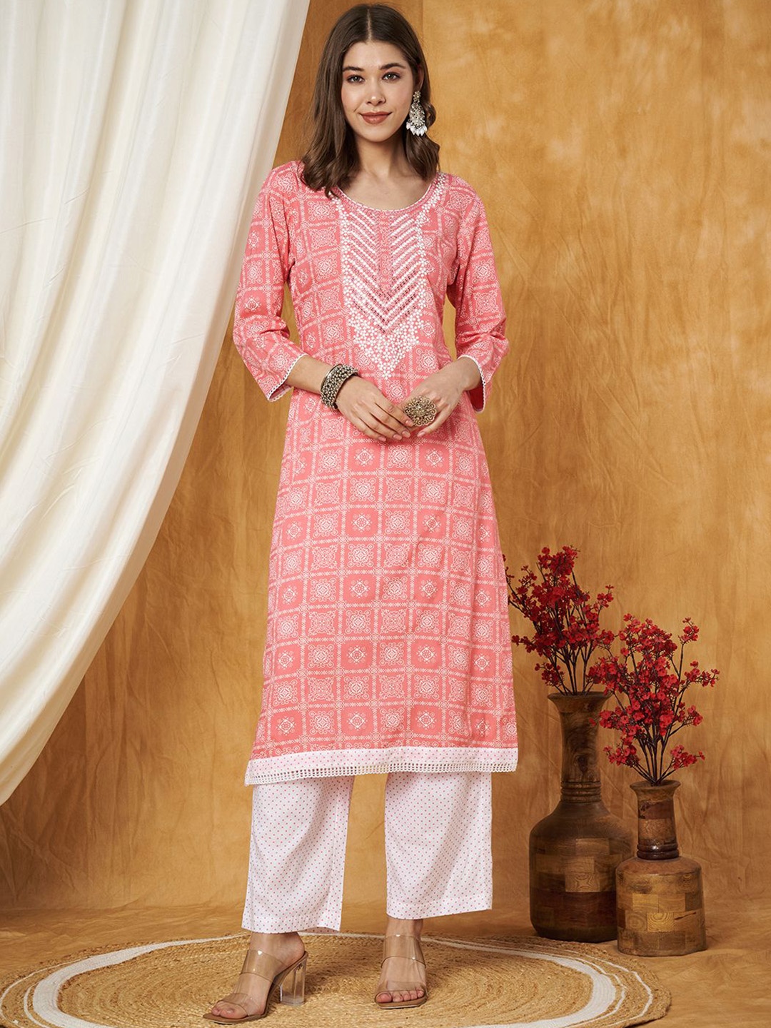 Label Khoj Ethnic Motifs Printed Sequins Embroidered Work Detail Kurta With Trouser, Orange
Label Khoj Ethnic Motifs Printed Sequins Embroidered Work Detail Kurta With Trouser, Orange