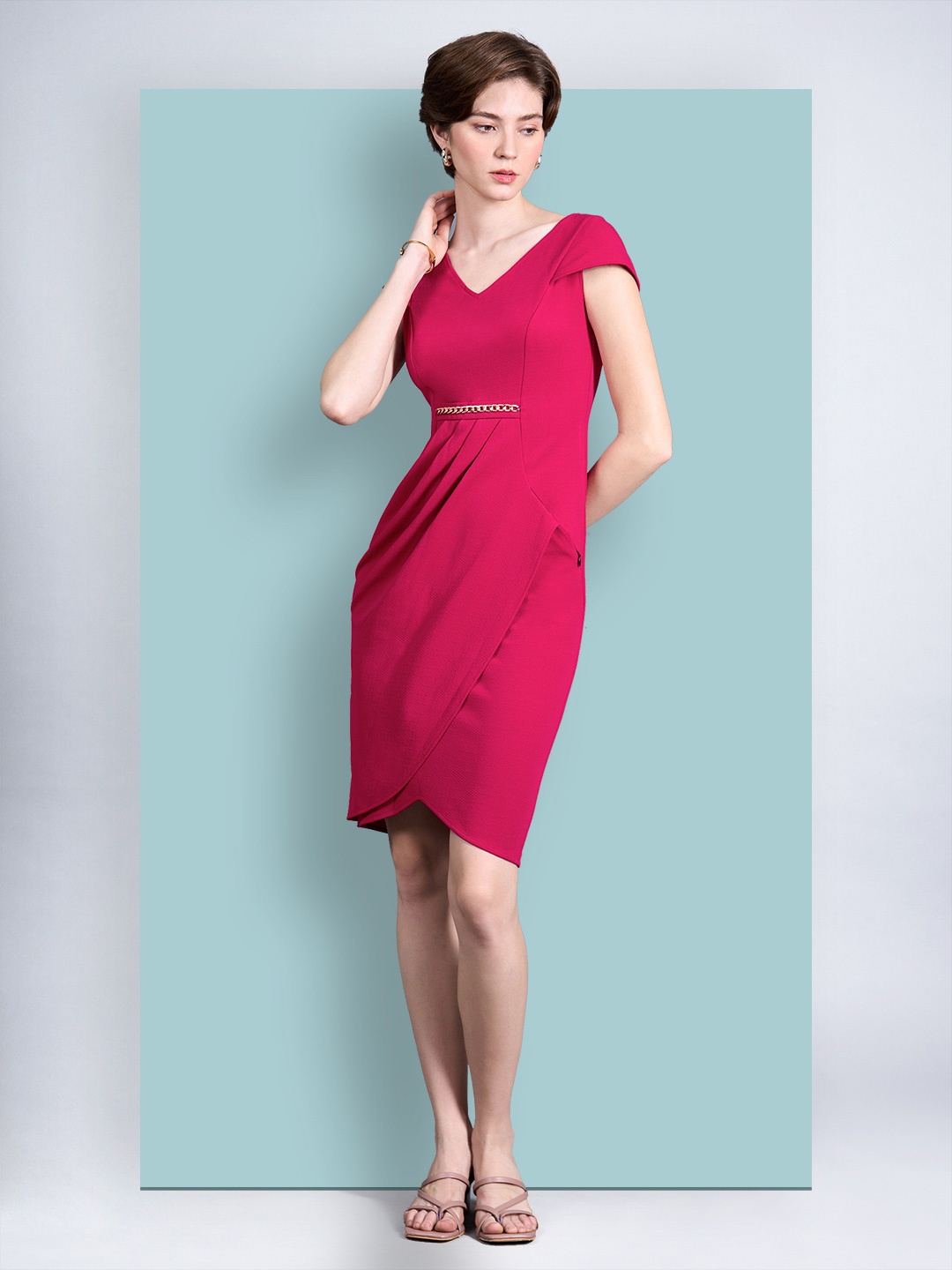 Chemistry Women Solid V Neck Cap Sleeves Polyester Side Pocketed Knee Long Work wear Dress, Pink
Chemistry Women Solid V Neck Cap Sleeves Polyester Side Pocketed Knee Long Work wear Dress, Pink