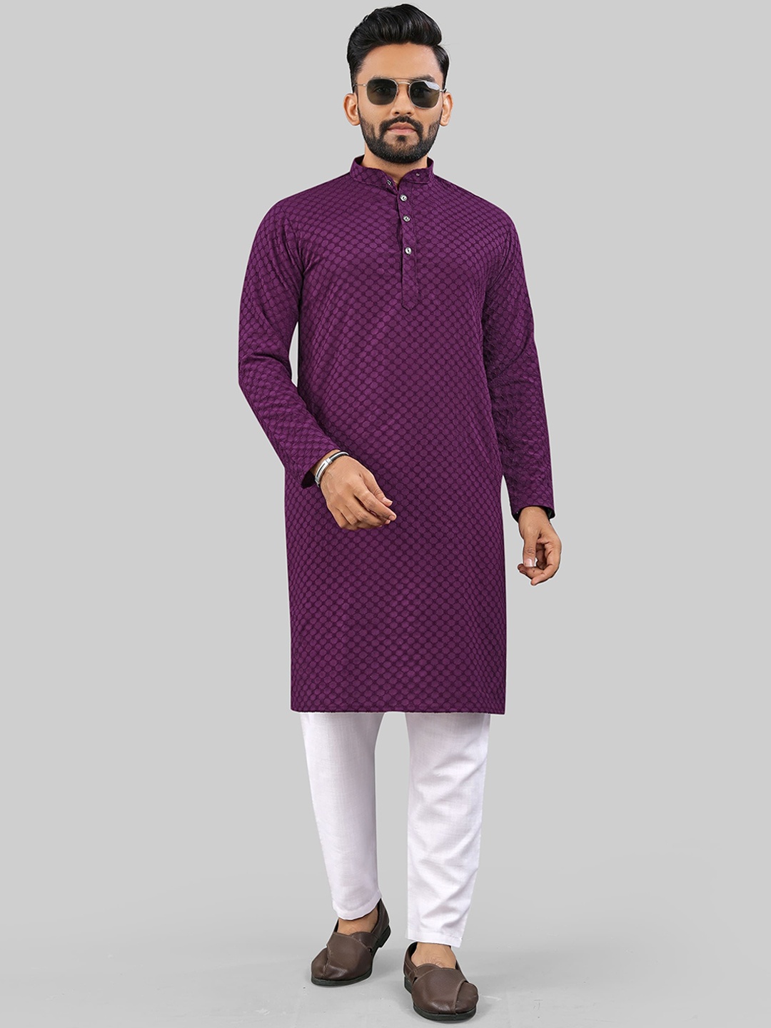 CHARLOTTE GRACIOUS Geometric Printed Thread Work Mandarin Collar Straight Kurta, Purple
CHARLOTTE GRACIOUS Geometric Printed Thread Work Mandarin Collar Straight Kurta, Purple