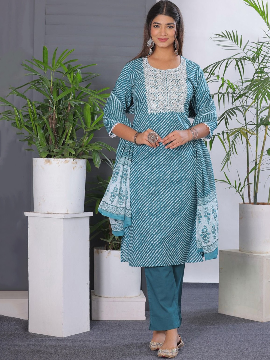 KALINI Women Leheriya Printed Regular Thread Work Pure Cotton Kurta with Trousers & With Dupatta, Sea green
KALINI Women Leheriya Printed Regular Thread Work Pure Cotton Kurta with Trousers & With Dupatta, Sea green
