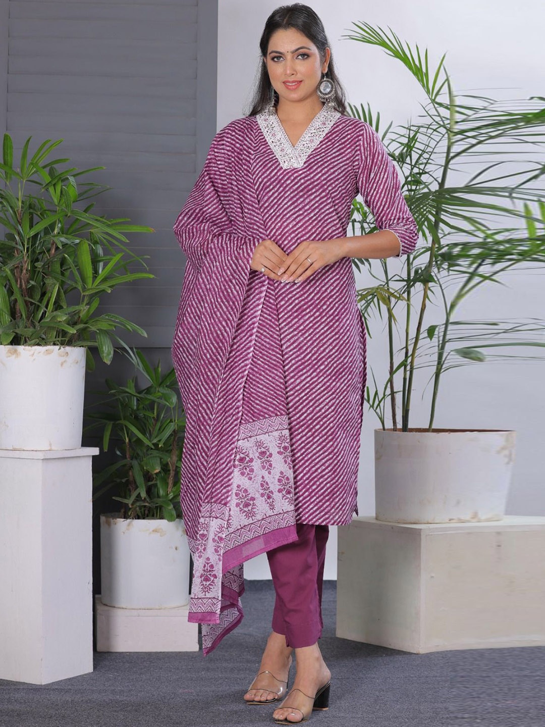 KALINI Women Leheriya Printed Regular Mirror Work Pure Cotton Kurta with Trousers & With Dupatta, Purple
KALINI Women Leheriya Printed Regular Mirror Work Pure Cotton Kurta with Trousers & With Dupatta, Purple