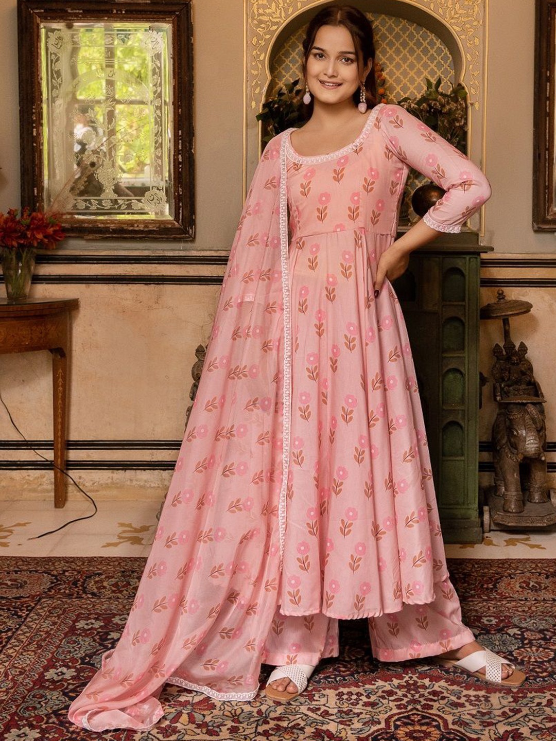 Pomcha Women Floral Printed Regular Pure Cotton Kurta with Palazzos & With Dupatta, Peach
Pomcha Women Floral Printed Regular Pure Cotton Kurta with Palazzos & With Dupatta, Peach