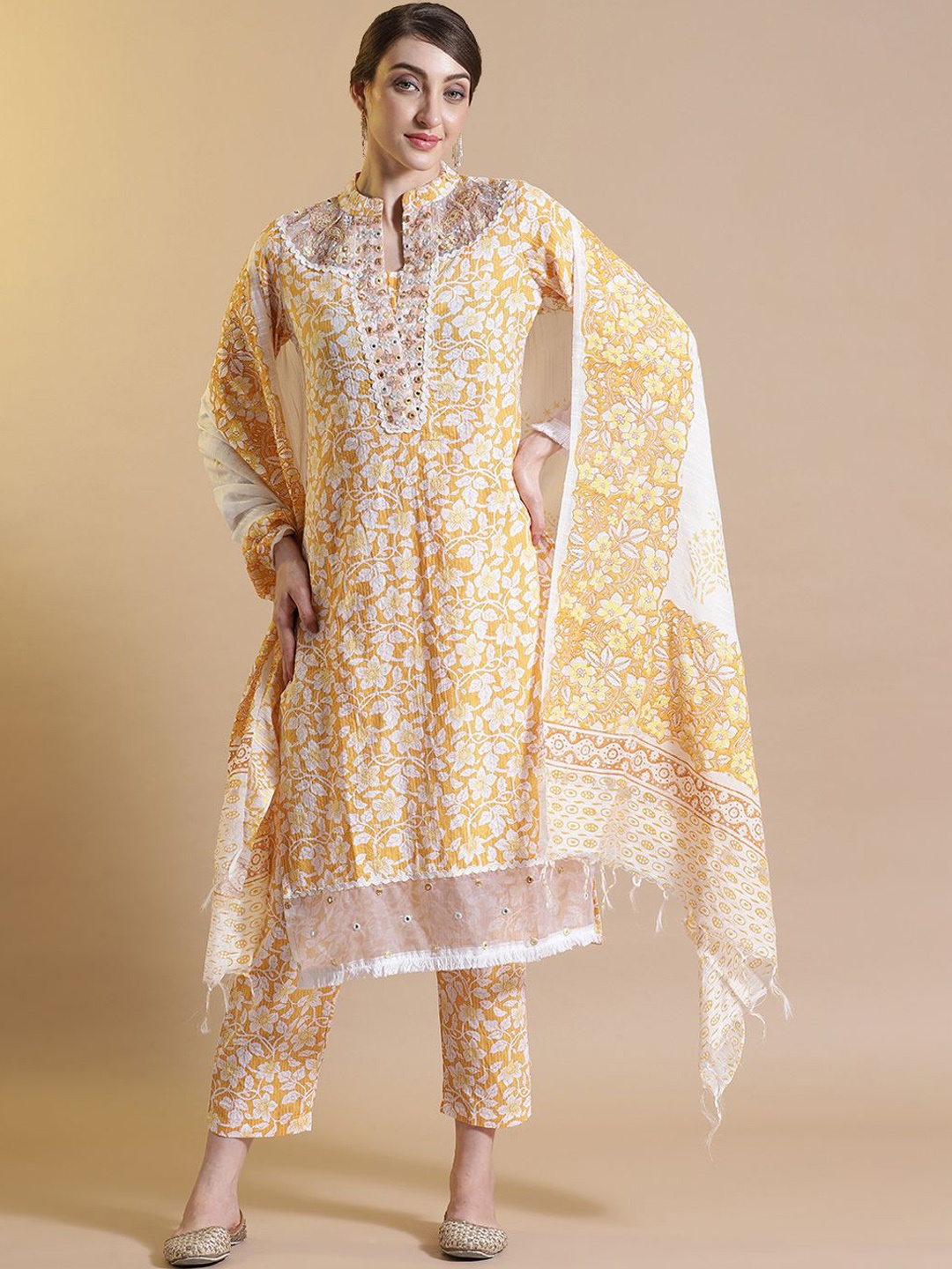 STYLEBAAZI Floral Printed Pure Cotton Mandarin Collar Kurta With Trousers & Dupatta, Mustard
STYLEBAAZI Floral Printed Pure Cotton Mandarin Collar Kurta With Trousers & Dupatta, Mustard