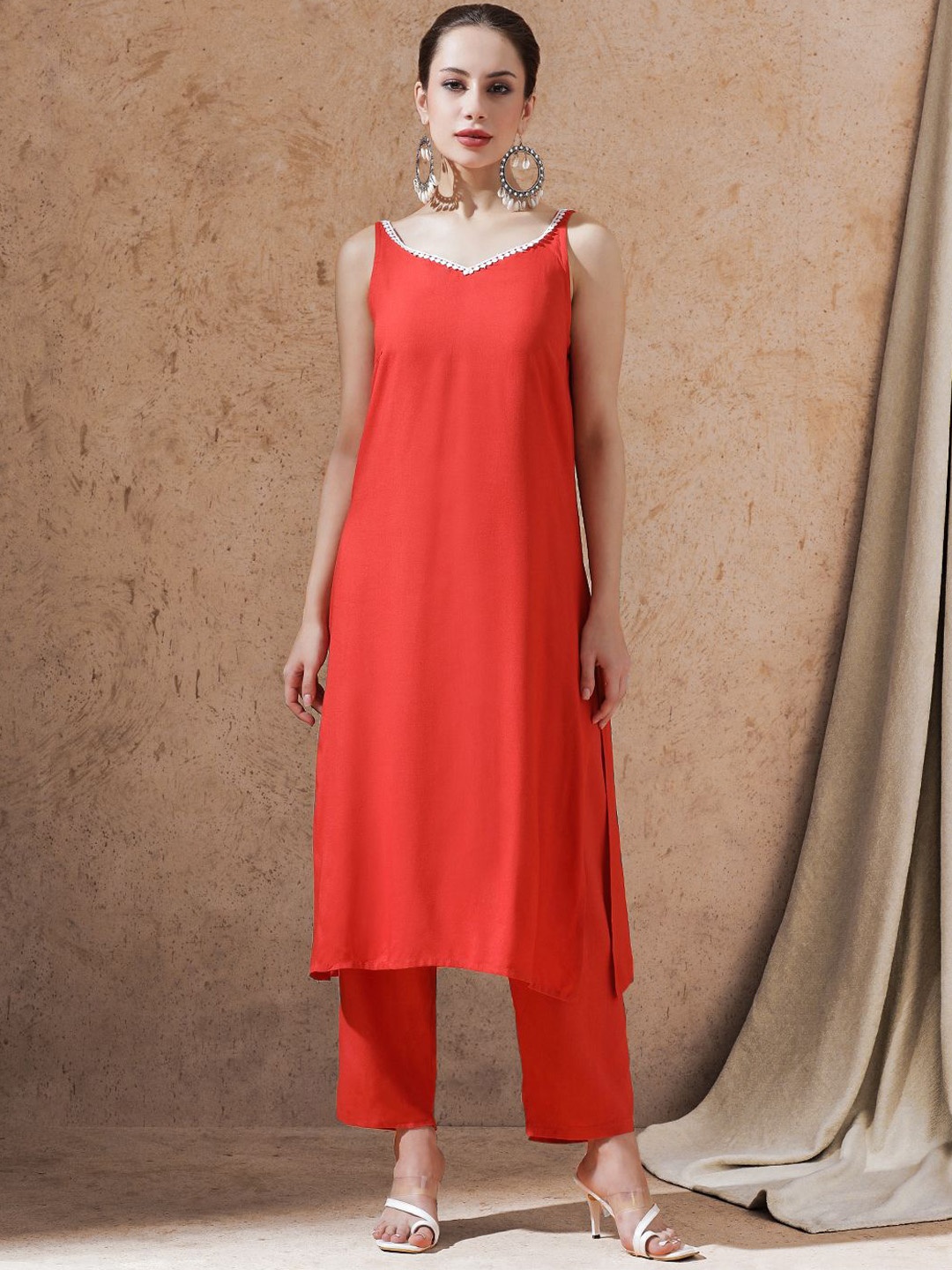 STYLEBAAZI Yoke Design Sweetheart Neck Shoulder Straps Straight Kurta With Trousers, Red
STYLEBAAZI Yoke Design Sweetheart Neck Shoulder Straps Straight Kurta With Trousers, Red