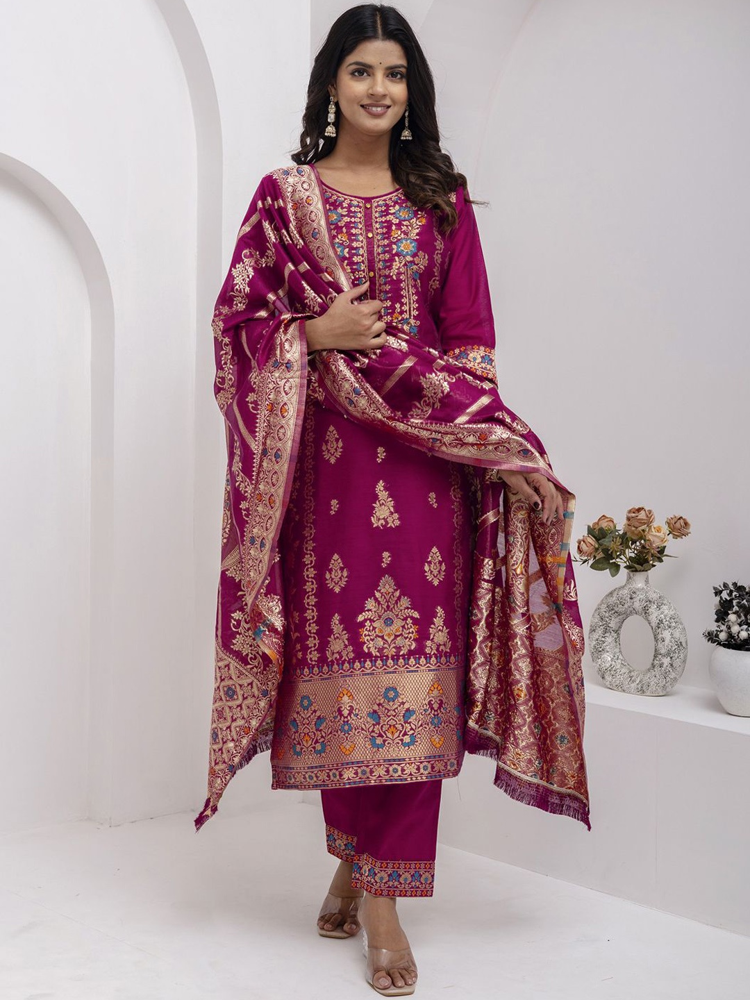 VredeVogel Ethnic Motifs Woven Design Jacquard Silk Kurta With Trouser And Dupatta, Fuchsia
VredeVogel Ethnic Motifs Woven Design Jacquard Silk Kurta With Trouser And Dupatta, Fuchsia