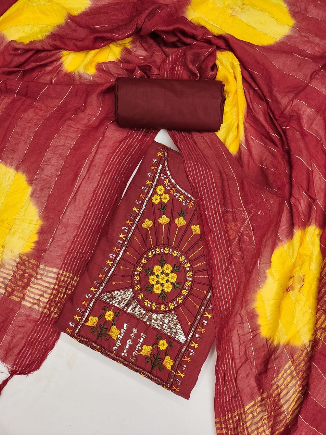 A TO Z CART Ethnic Motifs Embroidered Sequinned Pure Silk Unstitched Dress Material, Maroon
A TO Z CART Ethnic Motifs Embroidered Sequinned Pure Silk Unstitched Dress Material, Maroon