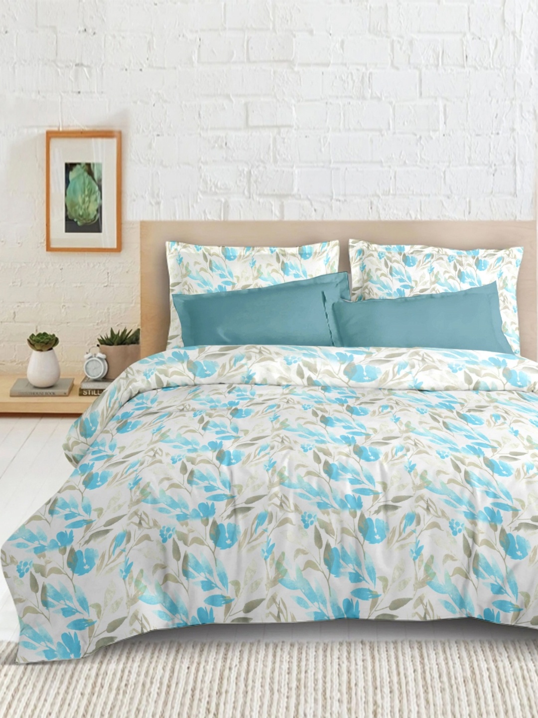 Enchant Home Blue And White Floral Printed 210 TC Queen Bedsheet Set 2.54 m X 2.28 m
Enchant Home Blue And White Floral Printed 210 TC Queen Bedsheet Set 2.54 m X 2.28 m