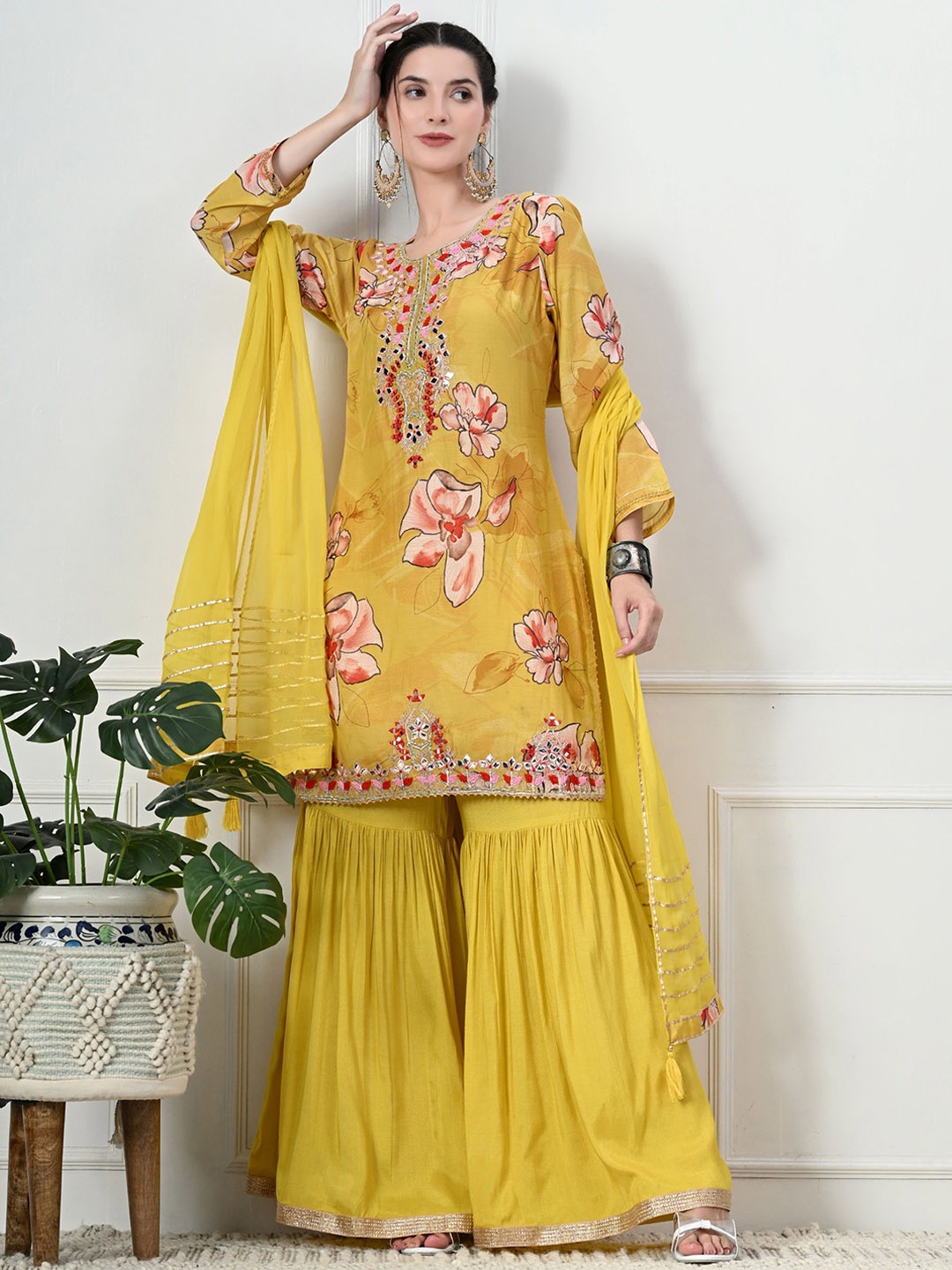 filora Floral Printed Cotton Silk Mirror Work Straight Kurta With Sharara And Dupatta, Yellow
filora Floral Printed Cotton Silk Mirror Work Straight Kurta With Sharara And Dupatta, Yellow