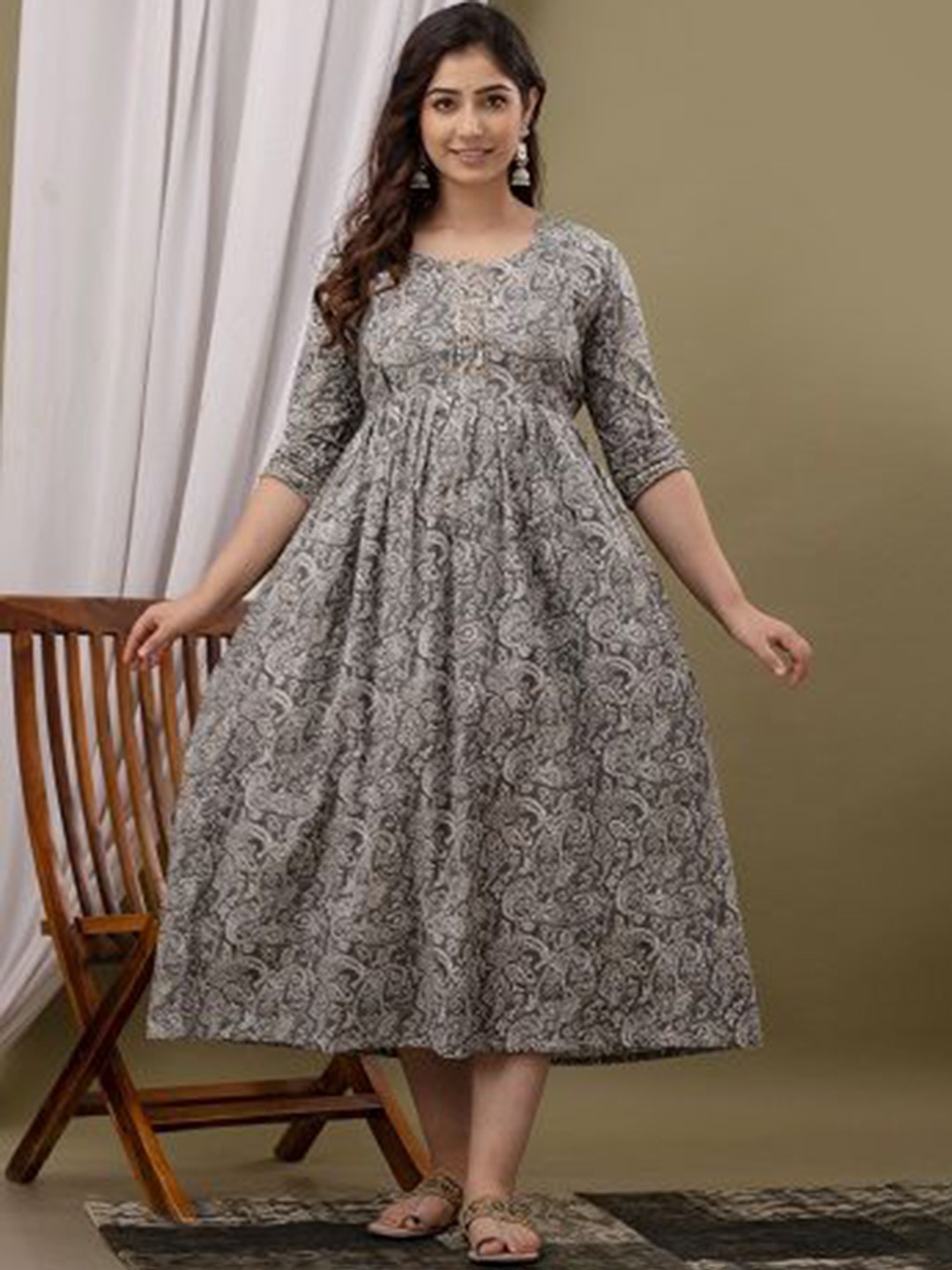Nevisha Style Ethnic Motifs Printed Round Neck Maternity Cotton Fit and Flare Dress, Silver
Nevisha Style Ethnic Motifs Printed Round Neck Maternity Cotton Fit and Flare Dress, Silver