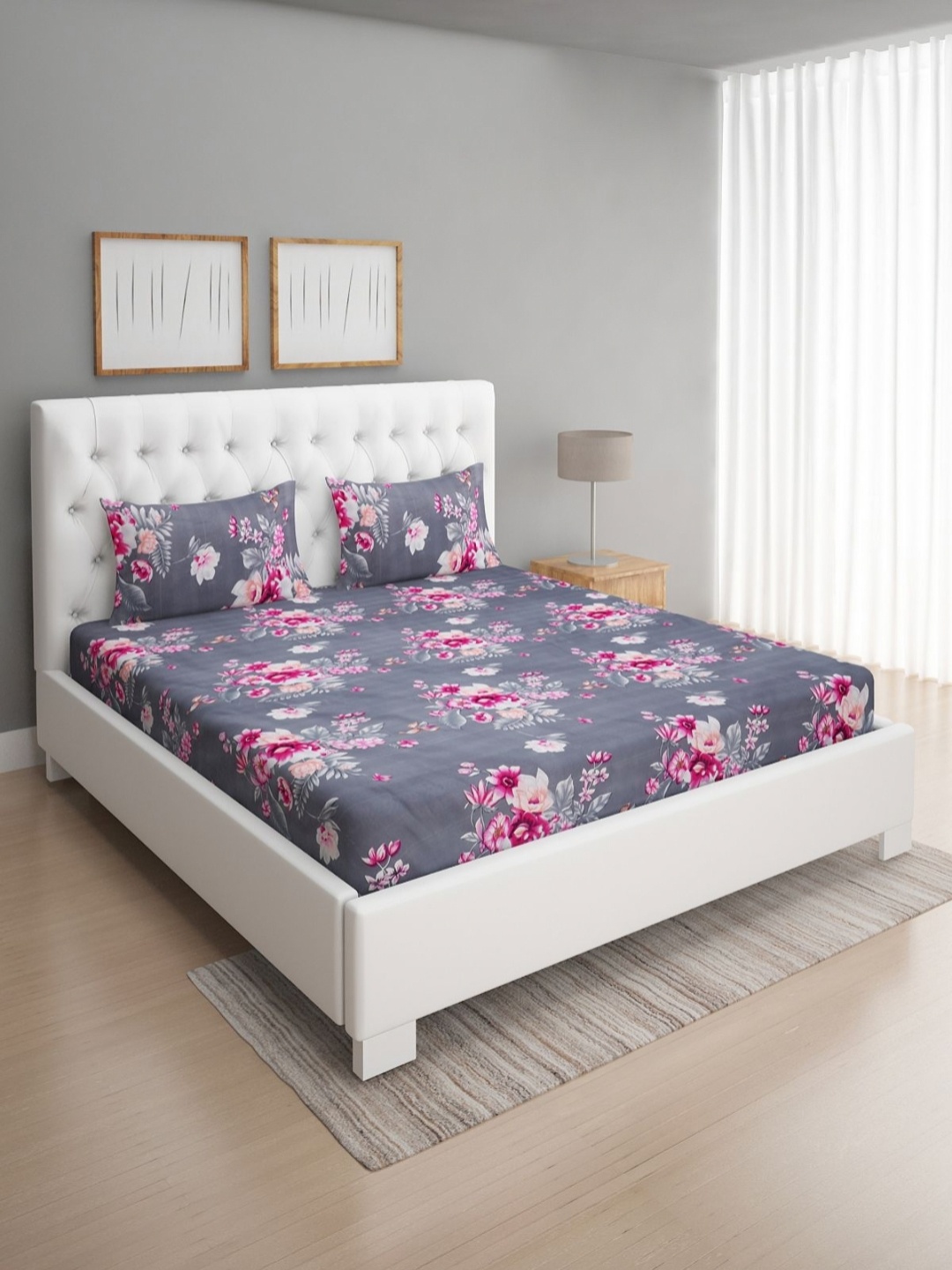 Aura Grey & Pink Ethnic Motifs 160 TC Queen Bedsheet & 2 Pillow Covers 2.24 m x 2.42 m
Aura Grey & Pink Ethnic Motifs 160 TC Queen Bedsheet & 2 Pillow Covers 2.24 m x 2.42 m