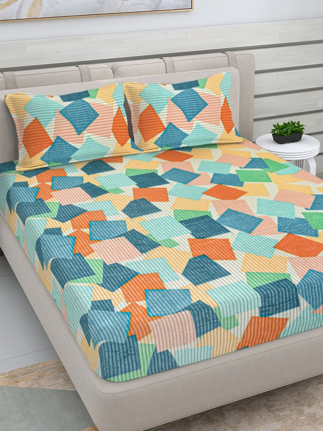 FABINALIV Blue & Orange Geometric Printed Woollen 300 TC King Bedsheet Set 2.50m x 2.25m
FABINALIV Blue & Orange Geometric Printed Woollen 300 TC King Bedsheet Set 2.50m x 2.25m