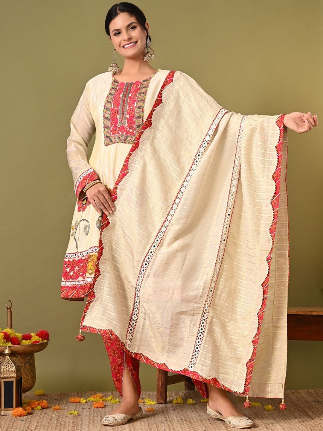 ZARIKALI Floral Embroidered Mirror Work A-line Kurta With Dhoti Pants And Dupatta, Cream
ZARIKALI Floral Embroidered Mirror Work A-line Kurta With Dhoti Pants And Dupatta, Cream
