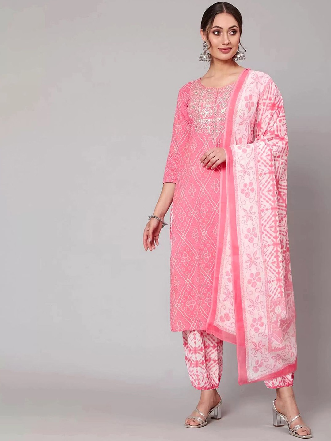 7Threads Bandhani Printed Round Neck Sequinned Straight Kurta With Trousers And Dupatta, Pink
7Threads Bandhani Printed Round Neck Sequinned Straight Kurta With Trousers And Dupatta, Pink