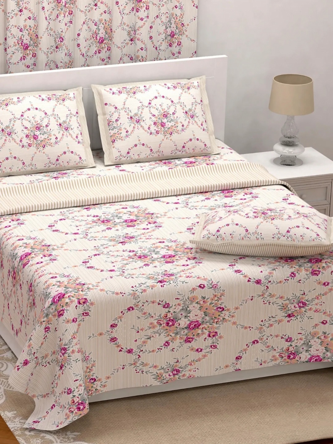 LIVING ROOTS Nandini Cream Printed Pure Cotton 300 TC King Bedsheet Set-2.64m x 2.64m
LIVING ROOTS Nandini Cream Printed Pure Cotton 300 TC King Bedsheet Set-2.64m x 2.64m