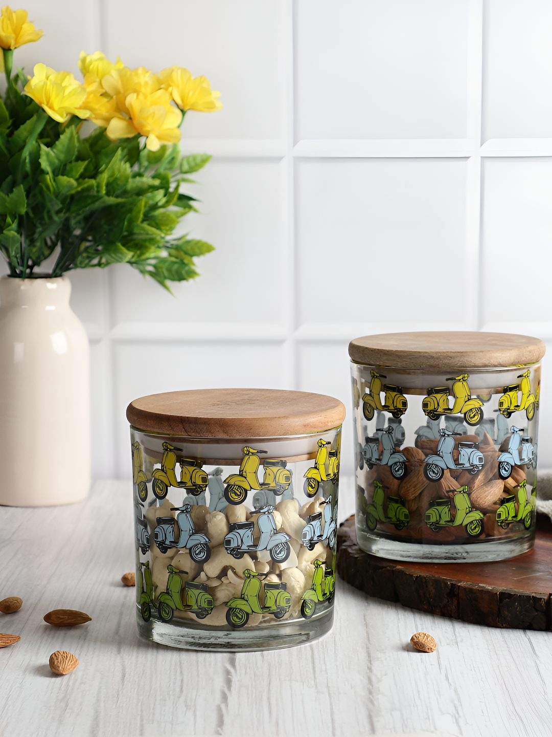 EK DO DHAI Transparent & Brown 2 Pieces Scooter Printed Airtight Glass Canister Container
EK DO DHAI Transparent & Brown 2 Pieces Scooter Printed Airtight Glass Canister Container
