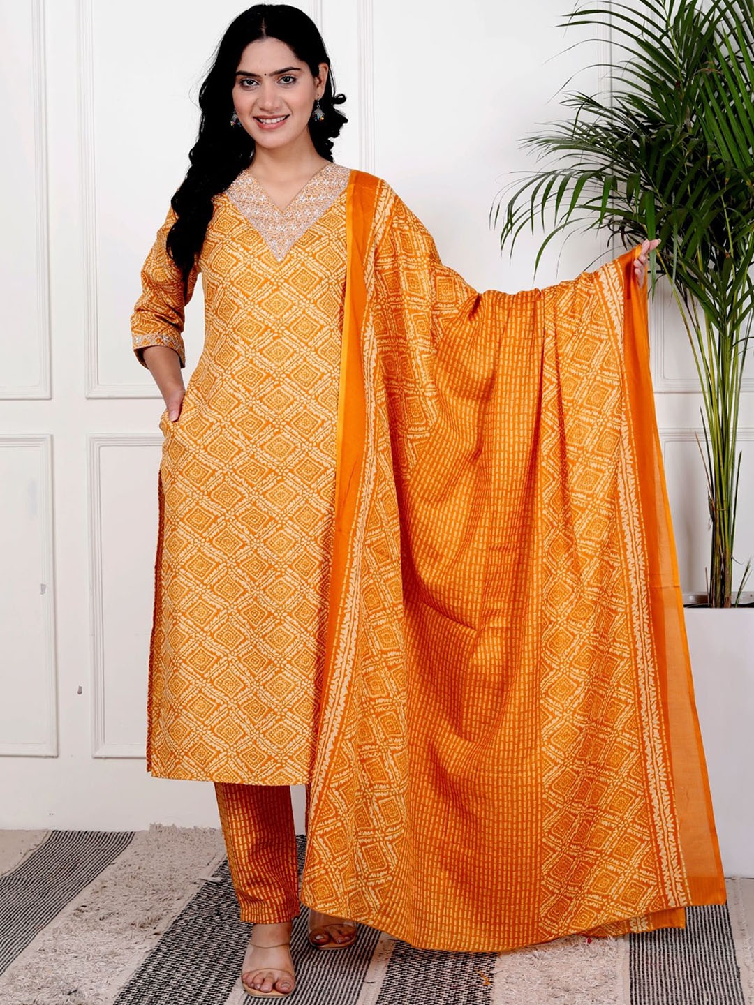 HERE&NOW Ethnic Motifs Printed V-Neck Thread Work Straight Kurta With Pyjamas And Dupatta, Orange
HERE&NOW Ethnic Motifs Printed V-Neck Thread Work Straight Kurta With Pyjamas And Dupatta, Orange