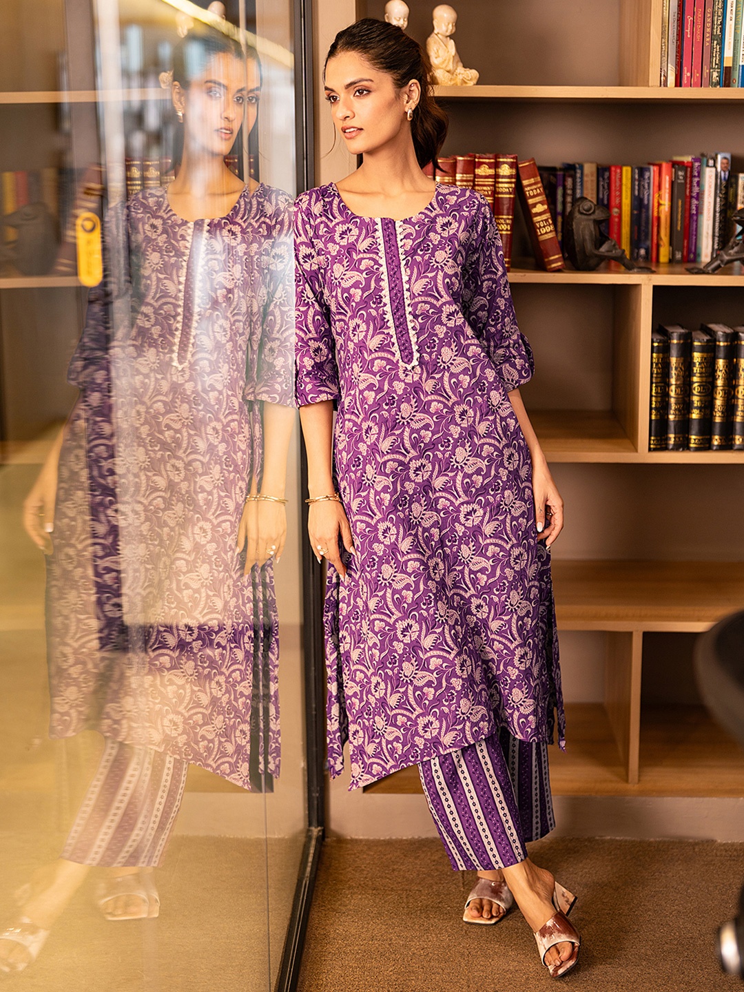Libas Women Floral Printed Regular Gotta Patti Kurta with Trousers, Mauve
Libas Women Floral Printed Regular Gotta Patti Kurta with Trousers, Mauve