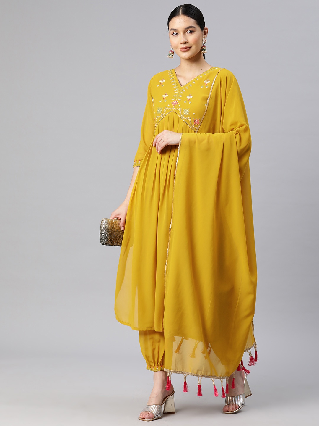RAJGRANTH Ethnic Motifs Embroidered V-Neck Empire Anarkali Kurta With Trouser & Dupatta, Yellow
RAJGRANTH Ethnic Motifs Embroidered V-Neck Empire Anarkali Kurta With Trouser & Dupatta, Yellow