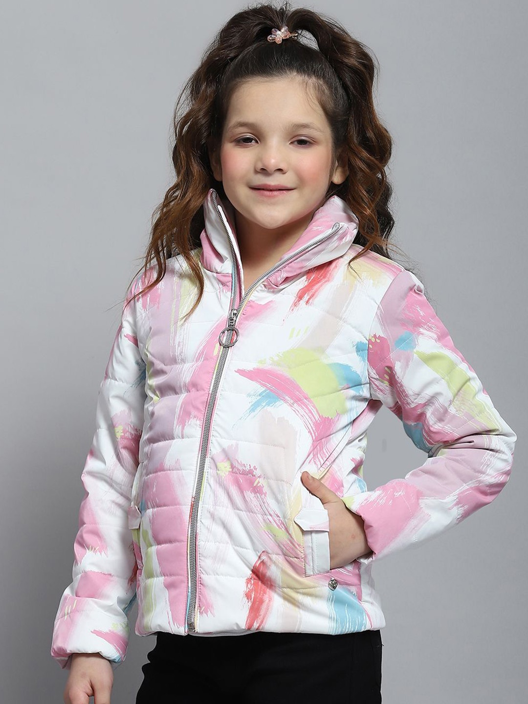 Monte Carlo Girls Mock Collar Abstract Printed Casual Lightweight Padded Jacket, Pink
Monte Carlo Girls Mock Collar Abstract Printed Casual Lightweight Padded Jacket, Pink