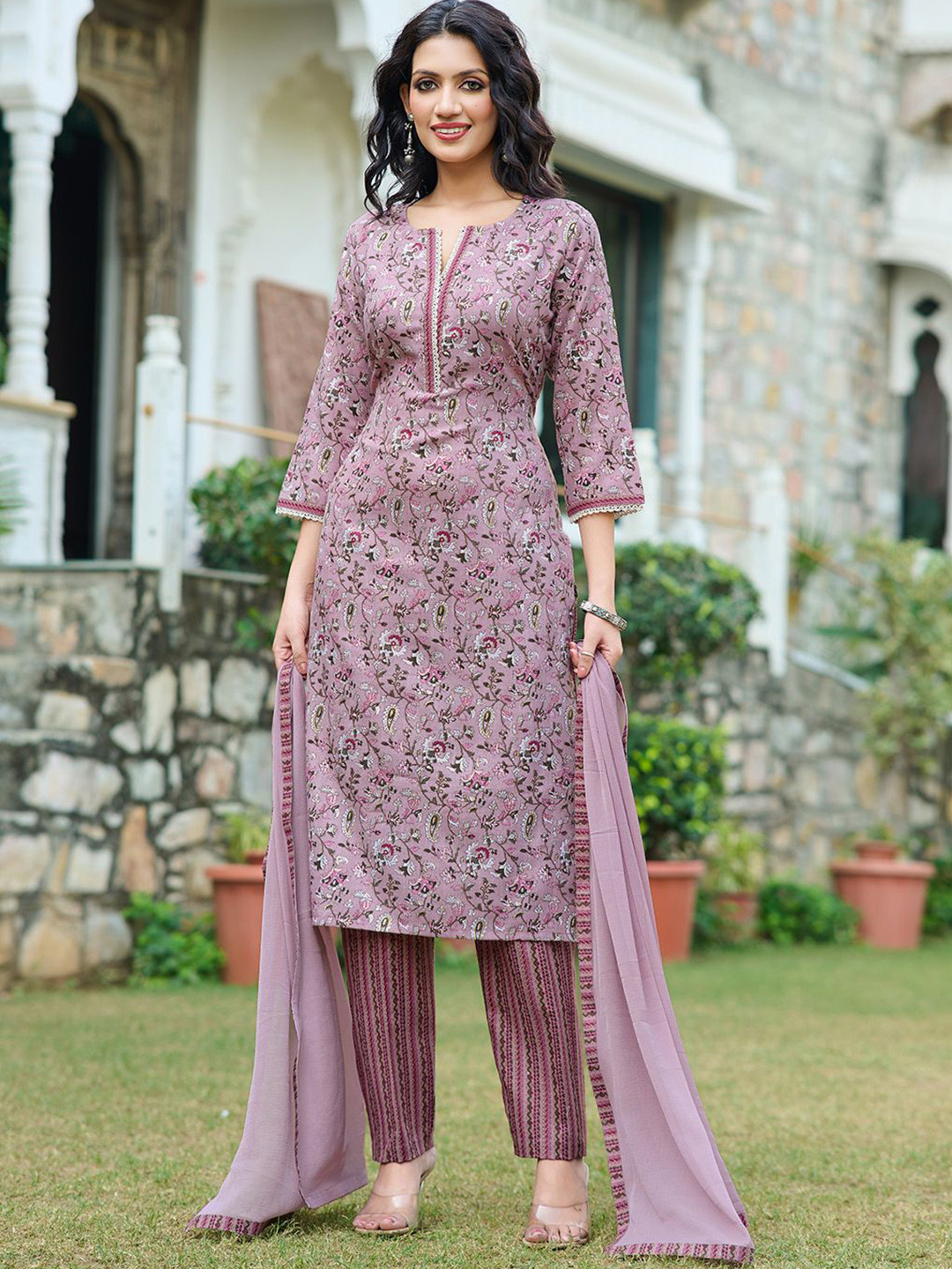 VIBE VISION Women Floral Printed Regular Kurta with Trousers & With Dupatta, Lavender
VIBE VISION Women Floral Printed Regular Kurta with Trousers & With Dupatta, Lavender