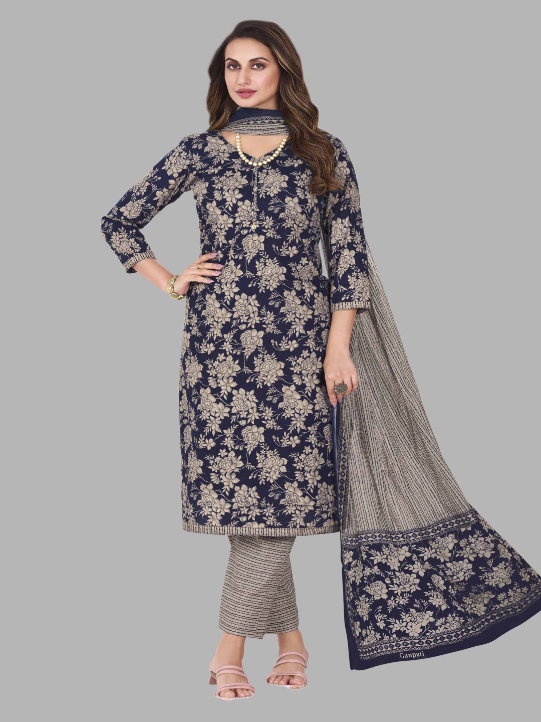 shree jeenmata collection Women Floral Printed Regular Pure Cotton Kurta with Churidar & With Dupatta, Blue
shree jeenmata collection Women Floral Printed Regular Pure Cotton Kurta with Churidar & With Dupatta, Blue