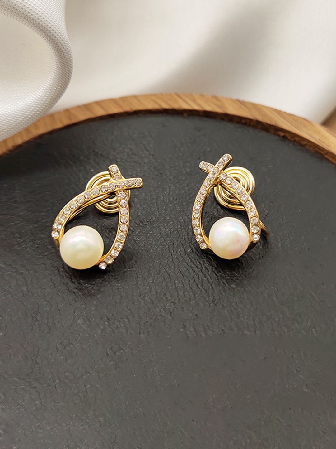 BEYTER Korean Artificial Stones Studded & Perarls Beaded Contemporary Shaped Drop Earrings, Gold
BEYTER Korean Artificial Stones Studded & Perarls Beaded Contemporary Shaped Drop Earrings, Gold