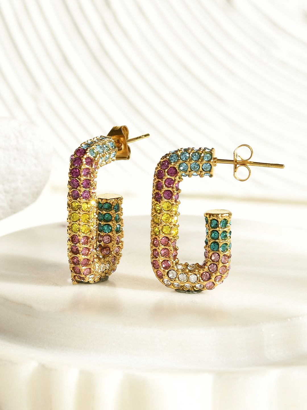 AQUASTREET 18K Gold Plated Waterproof Antitarnish Multicolor Zircon Square Hoops Earrings
AQUASTREET 18K Gold Plated Waterproof Antitarnish Multicolor Zircon Square Hoops Earrings